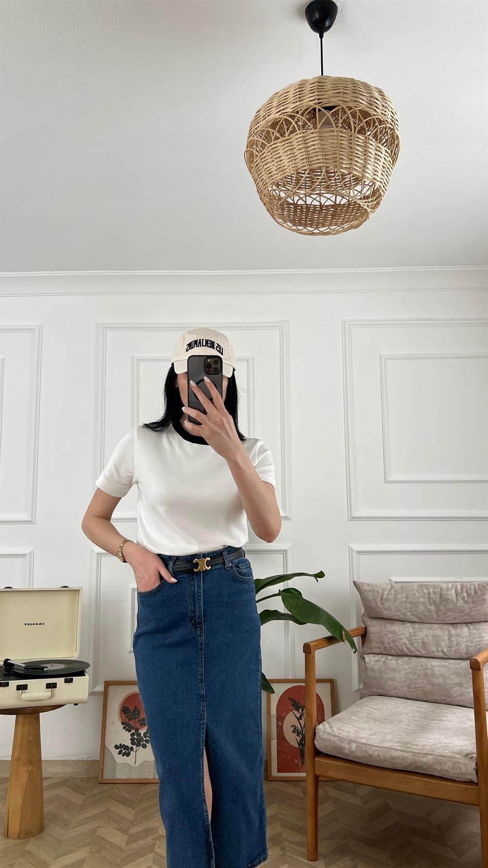 Beyaz Yakası Siyah Basic Tshirt