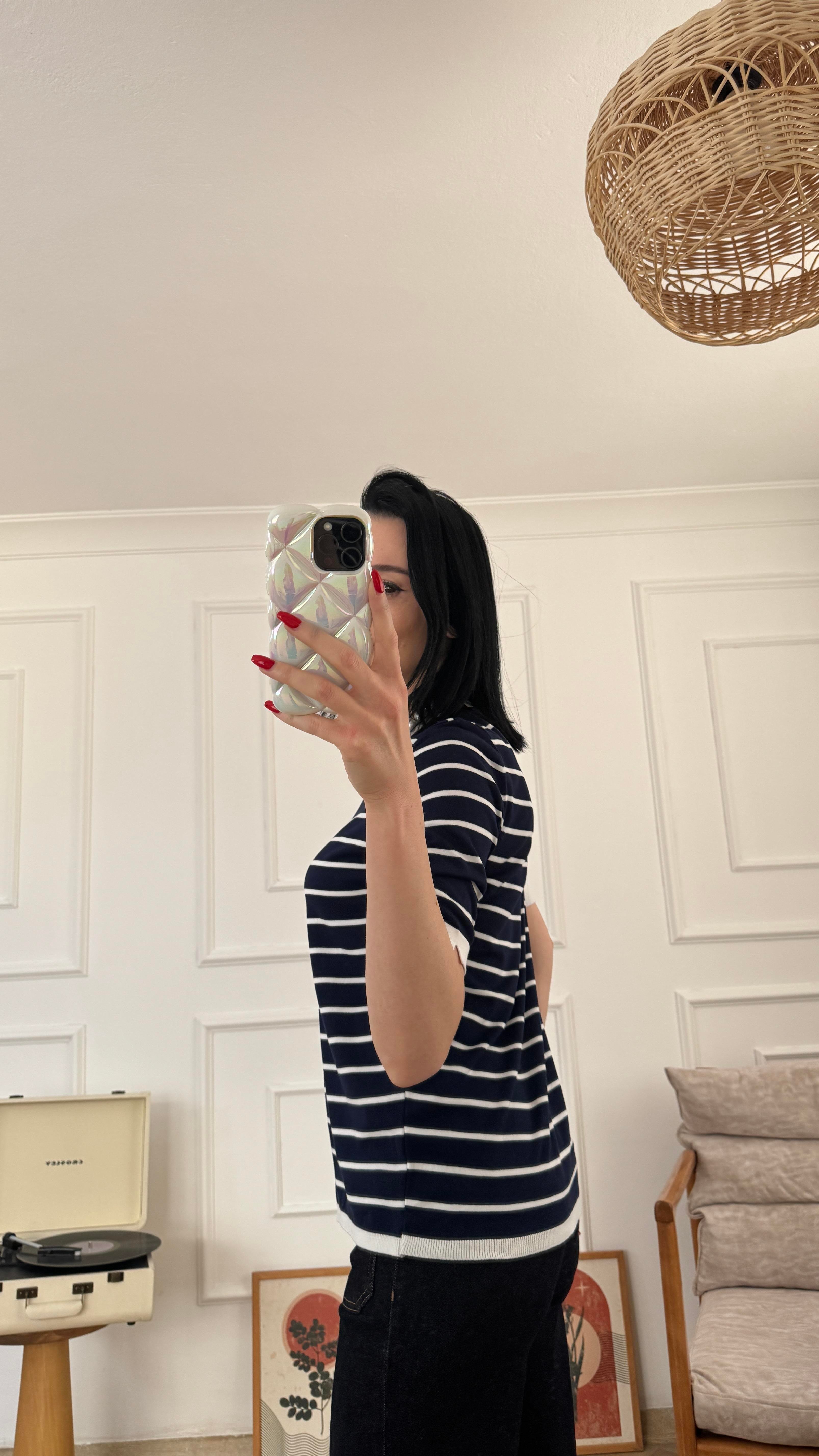 Lacivert Beyaz Çizgili Likralı Triko Tshirt