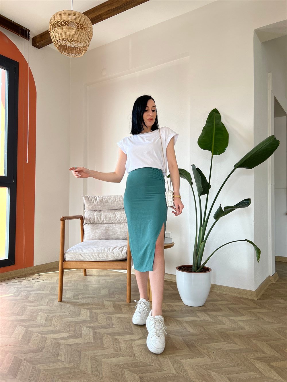 Mint Yırtmaç Detaylı Etek