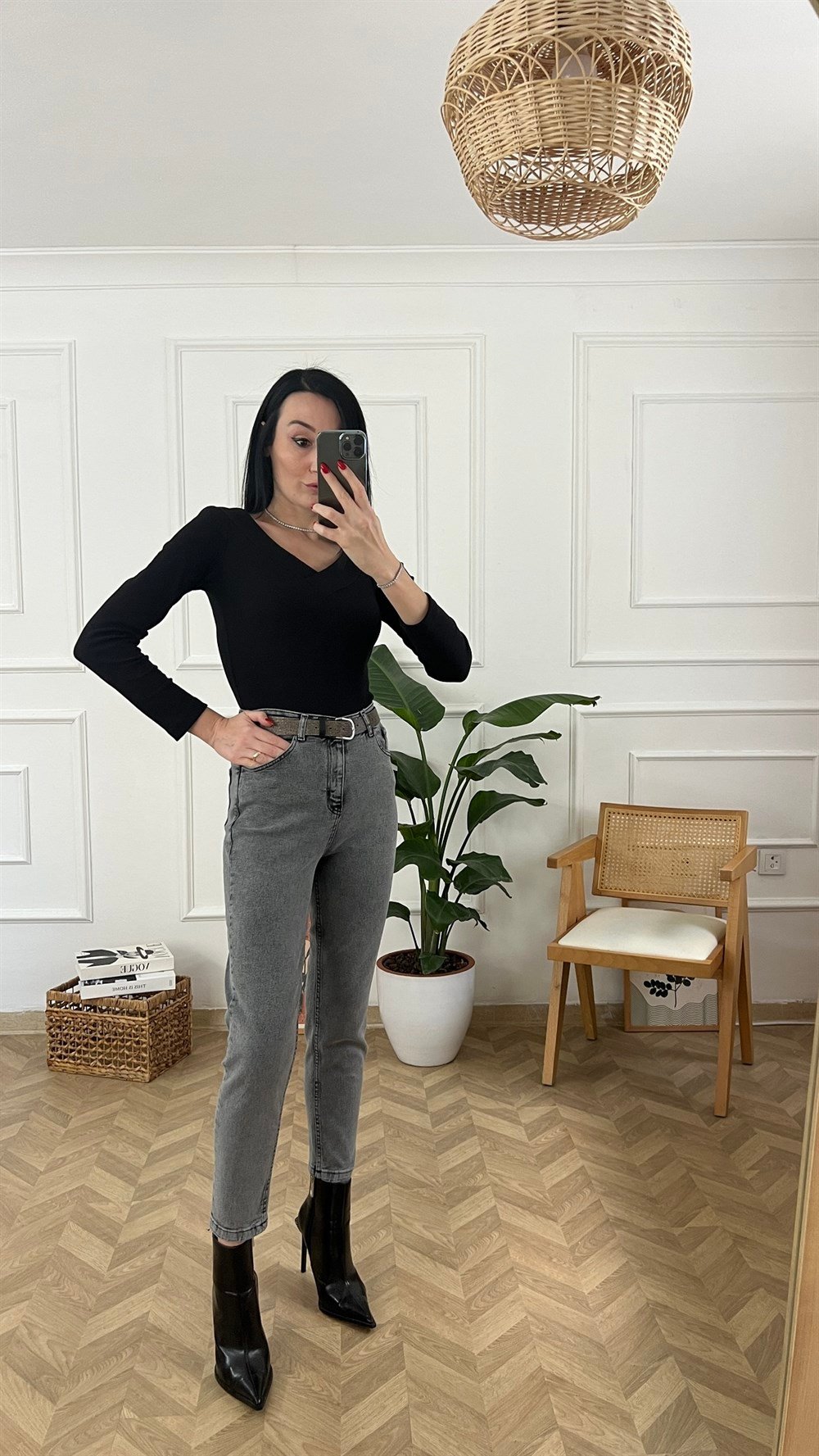 Ön Arka V Siyah Body