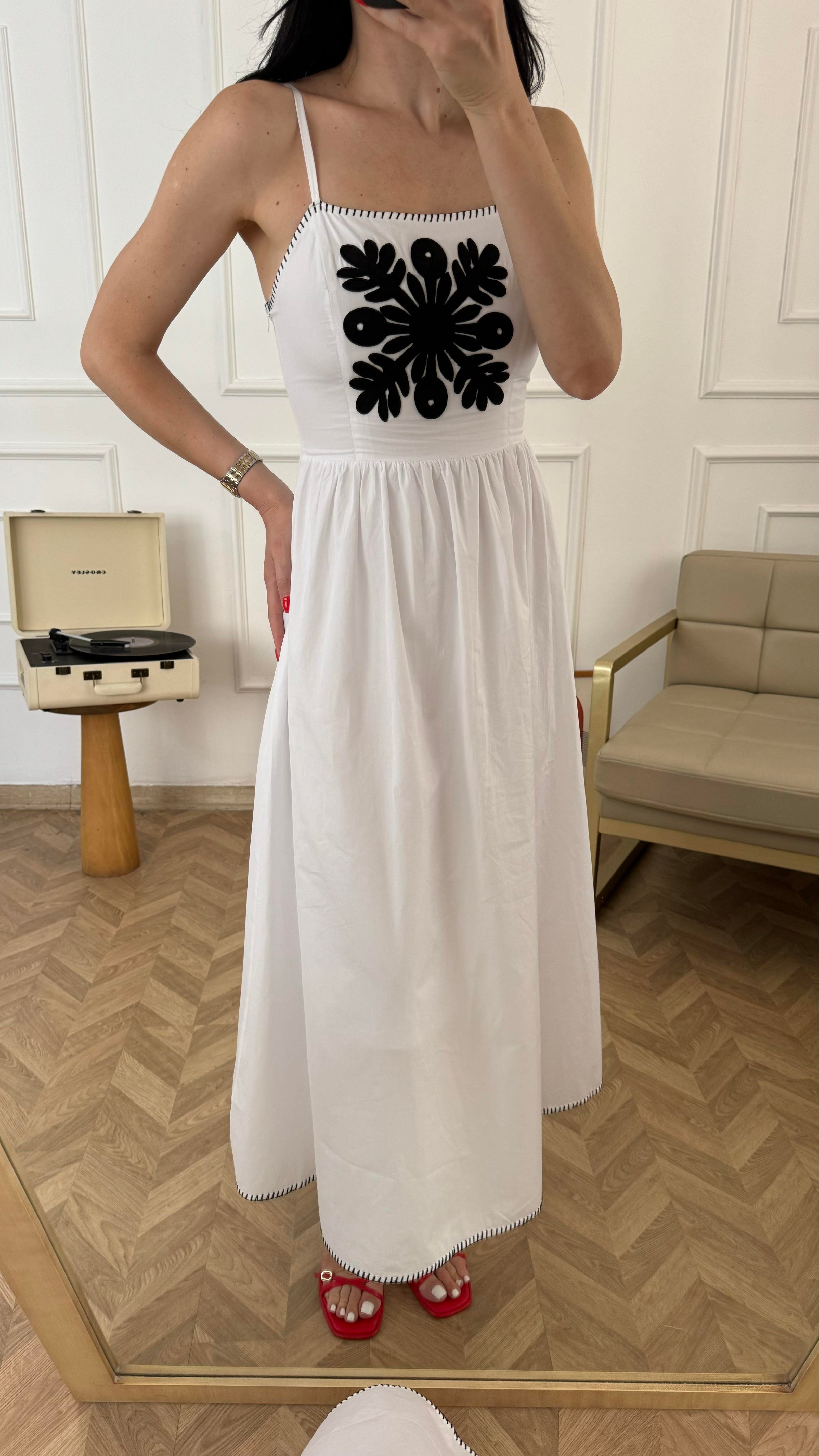 Önü Nakışlı Astarlı Poplin Elbise
