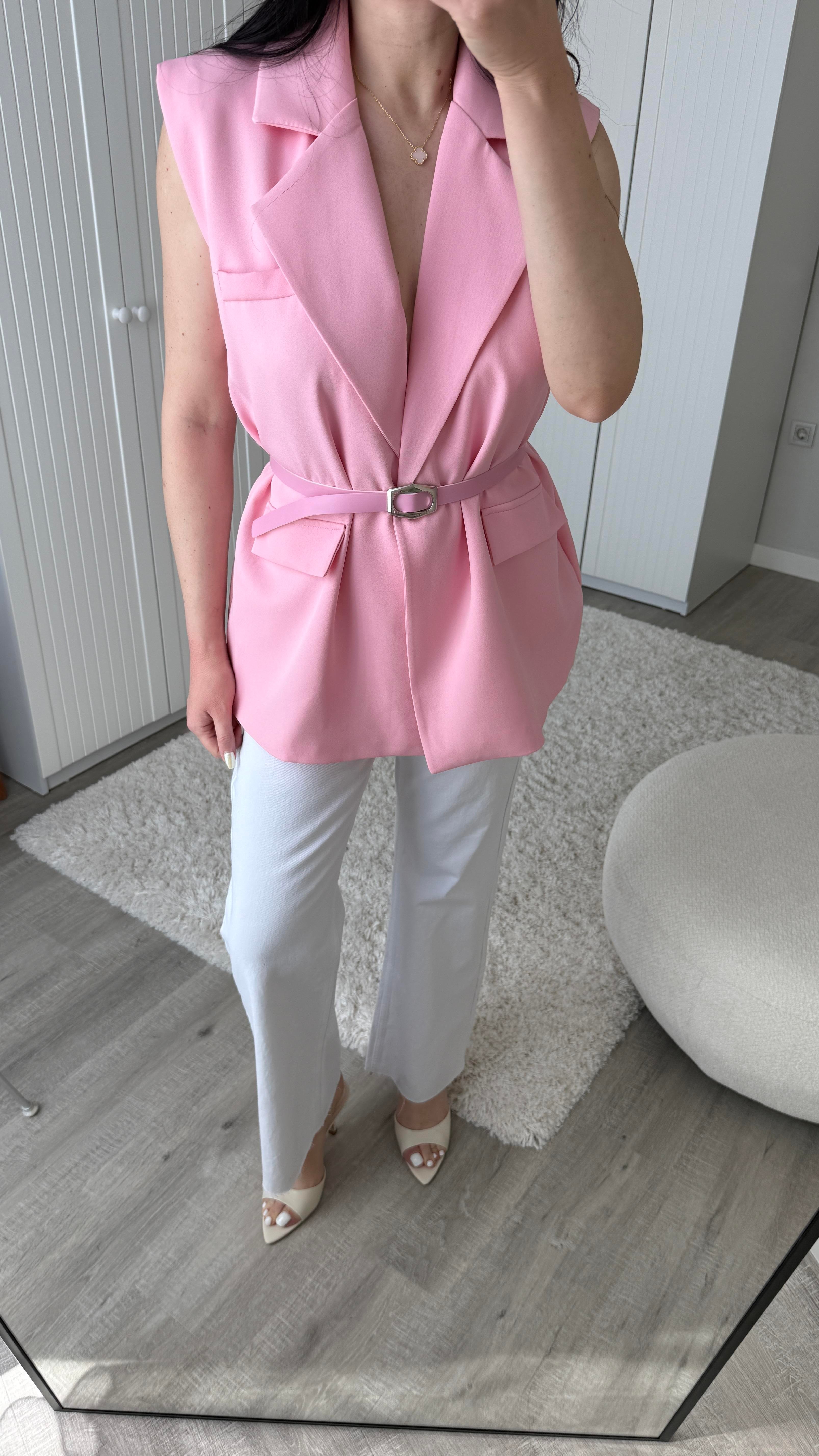 Pembe Kemer Detaylı Yelek