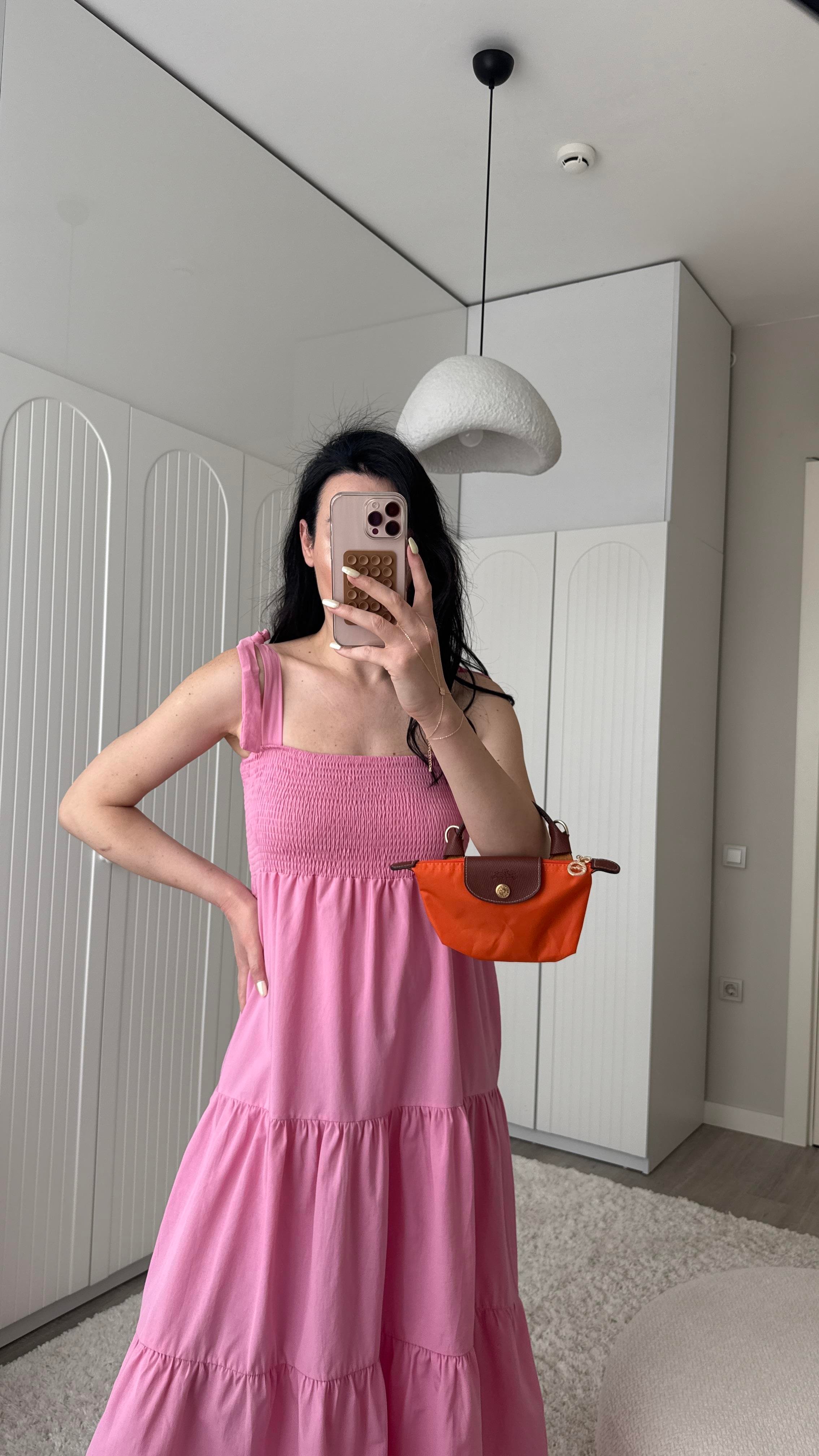 Pembe Omuzdan Bağlamalı Gipeli Elbise