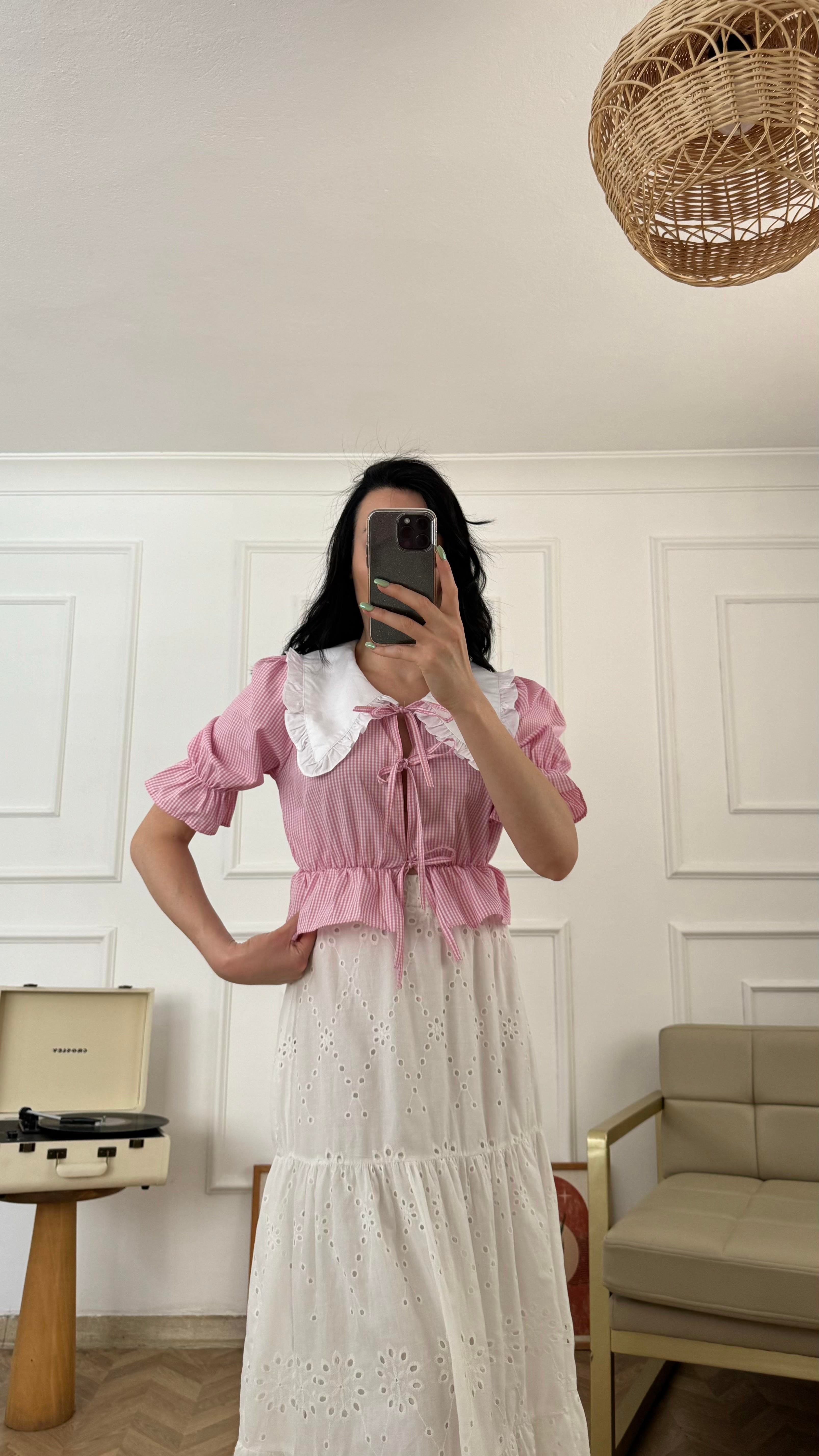Pembe Pötikareli Önden Bağlamalı Bluz