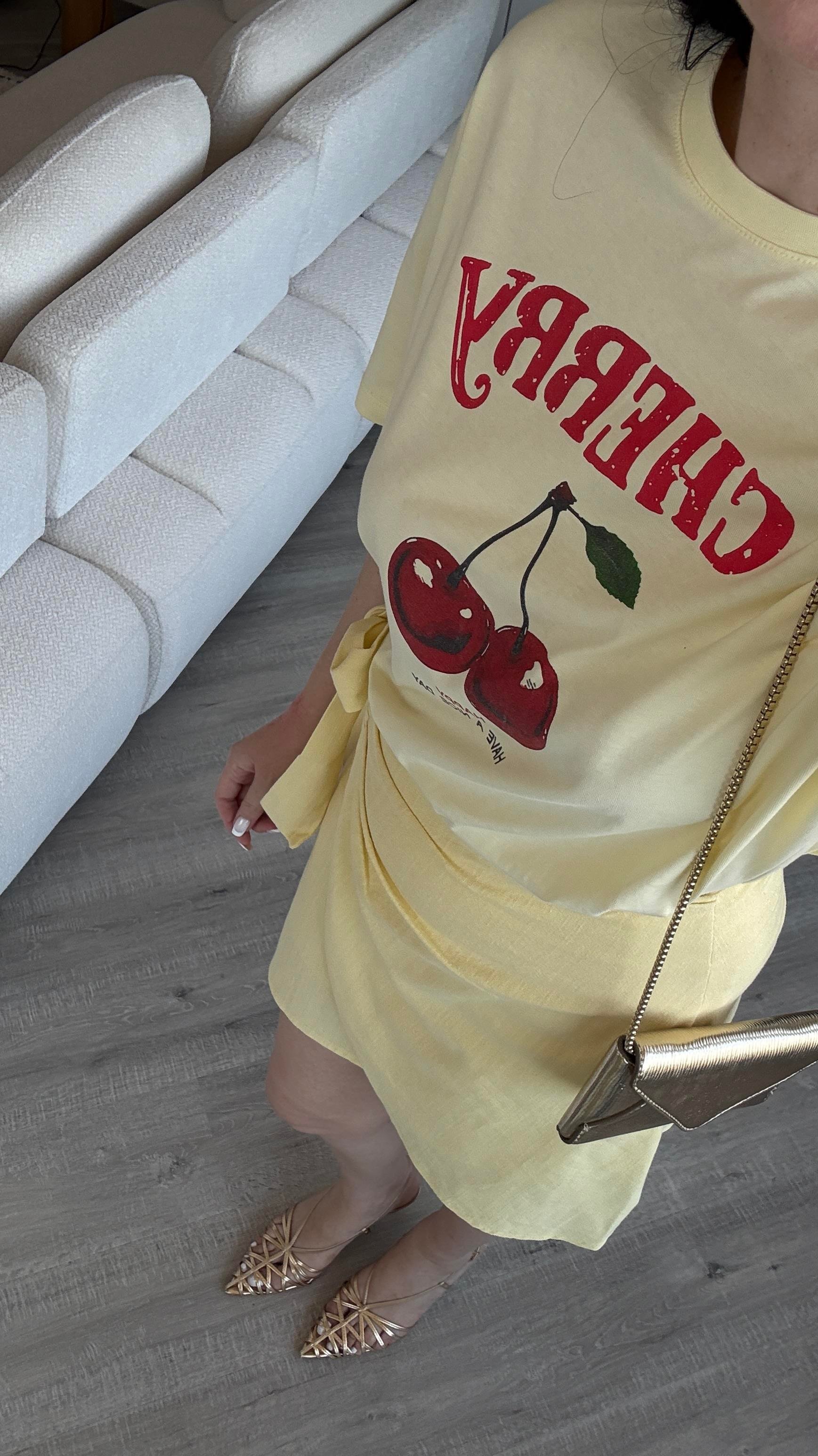 Sarı Cherry T-Shirt