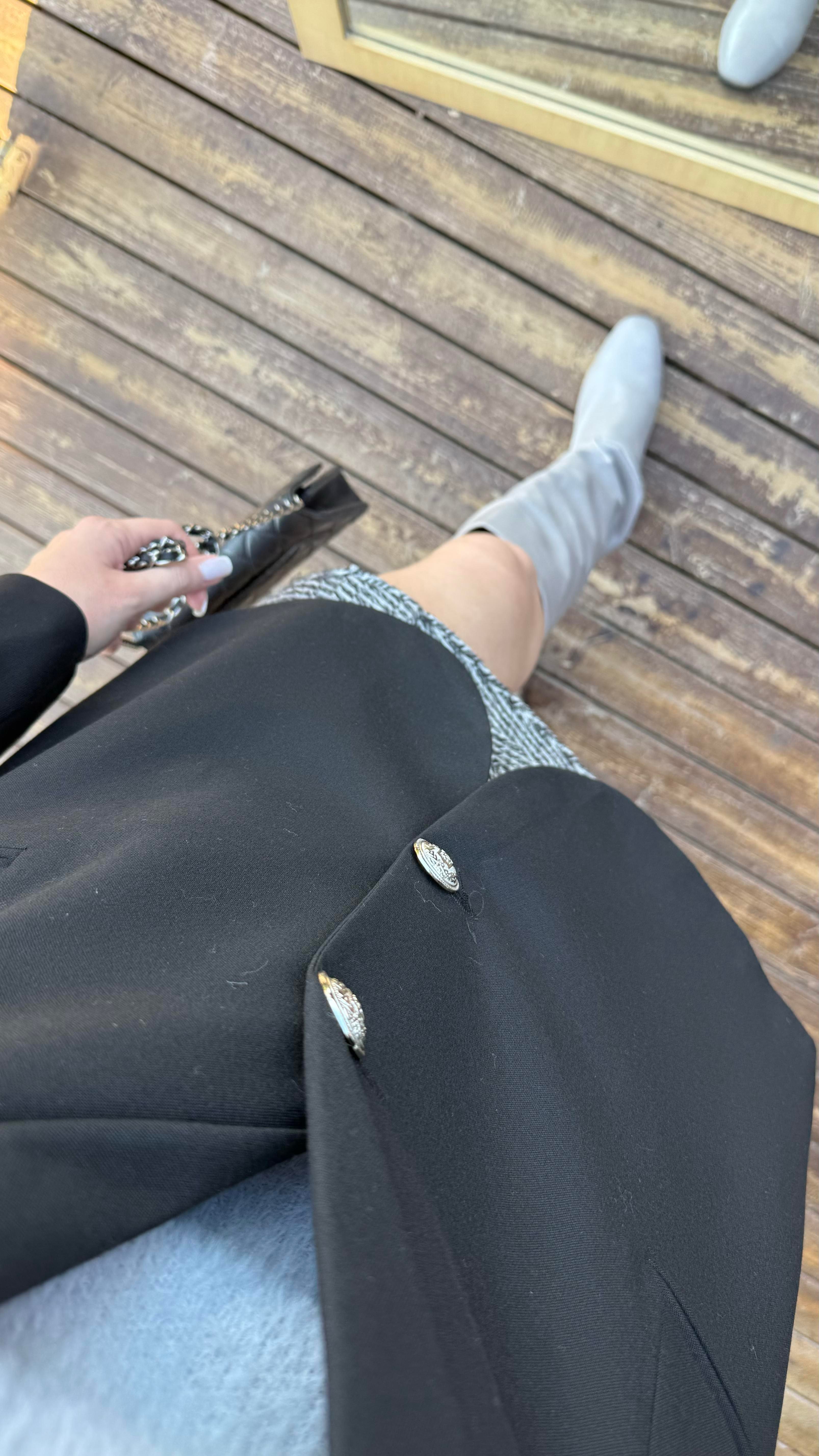Siyah Çift Düğmeli Astarlı Blazer Ceket