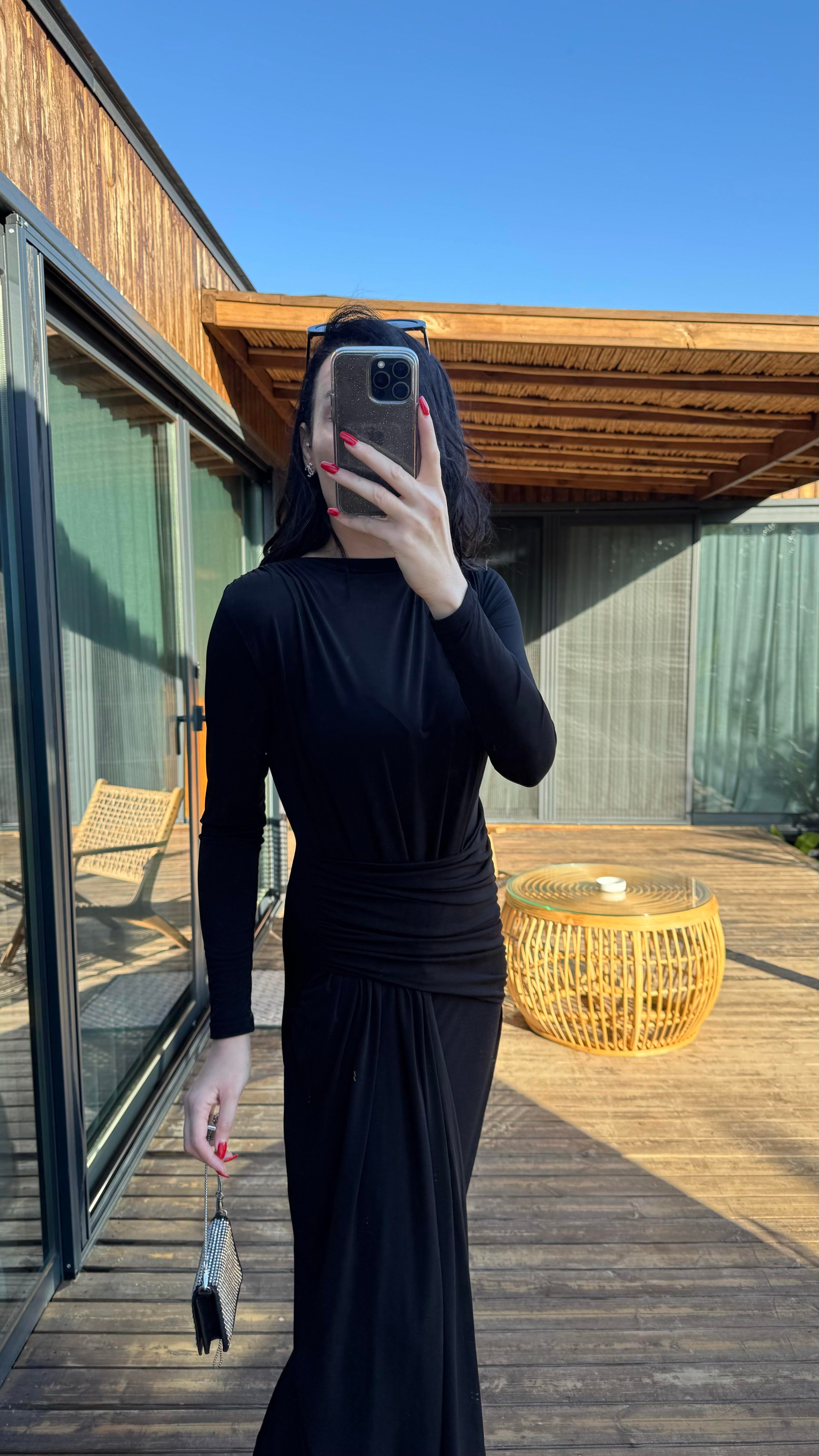 Siyah Drape Detaylı Jarse Elbise
