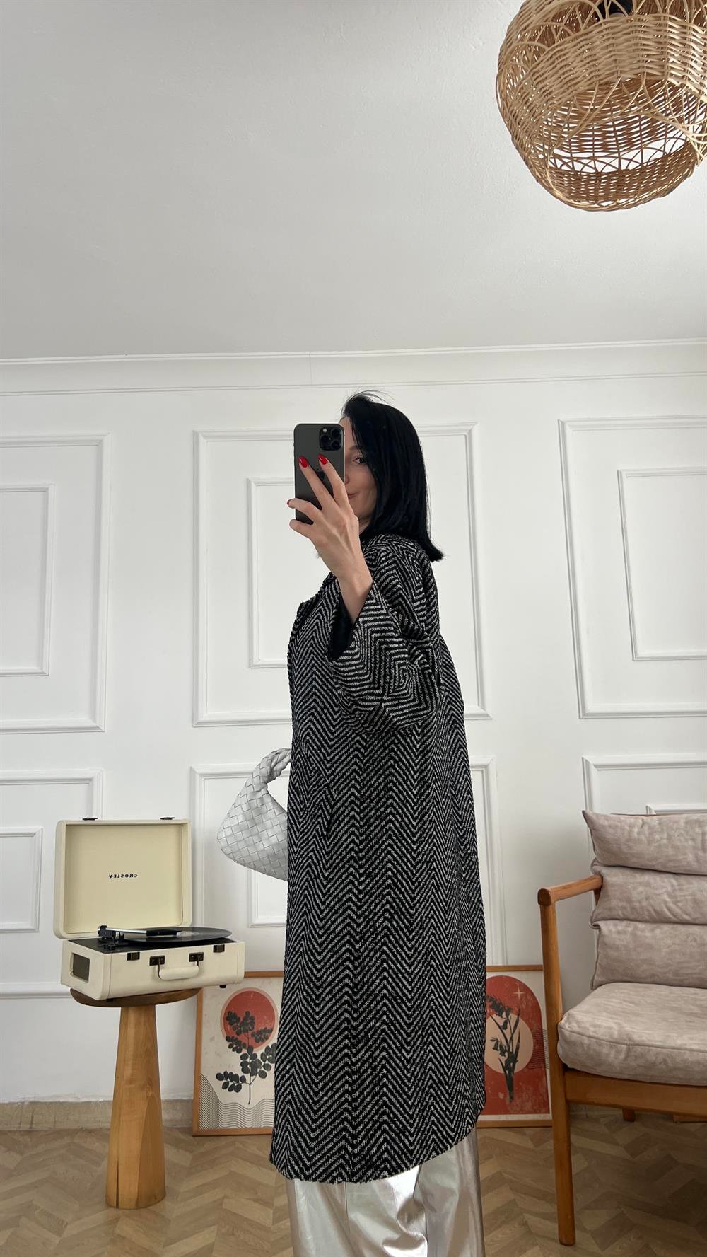 Siyah Gri Balık Sırtı Oversize Kaban