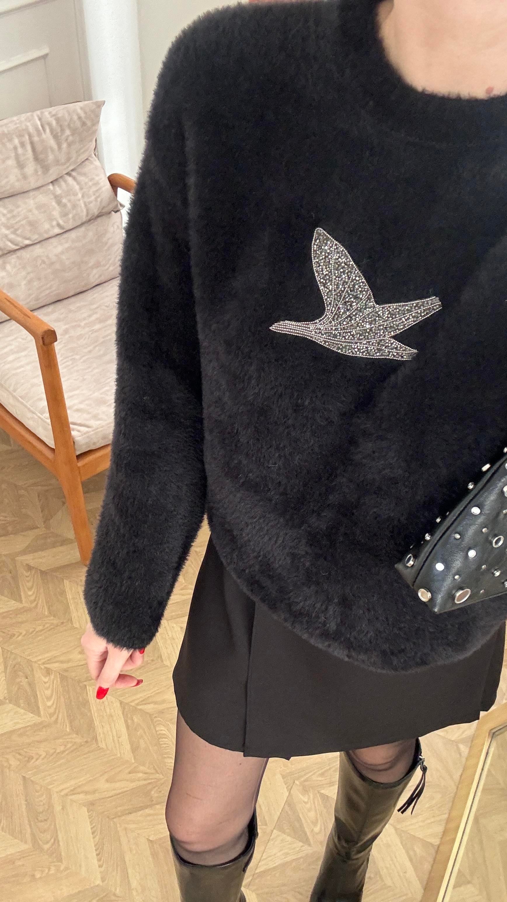 Siyah Parlak Kuş Desenli Sakallı Triko