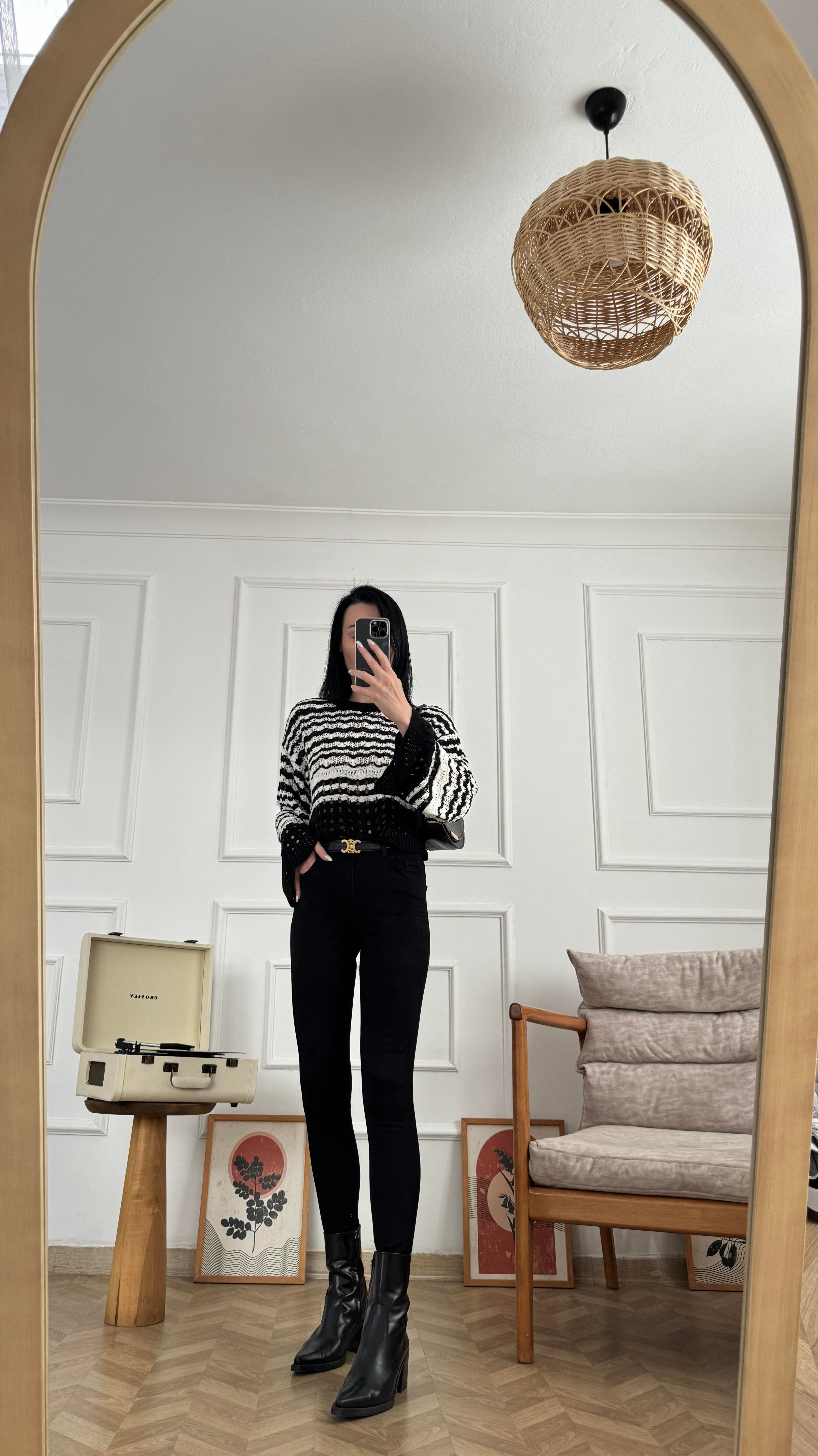 Siyah Power Likralı Jean