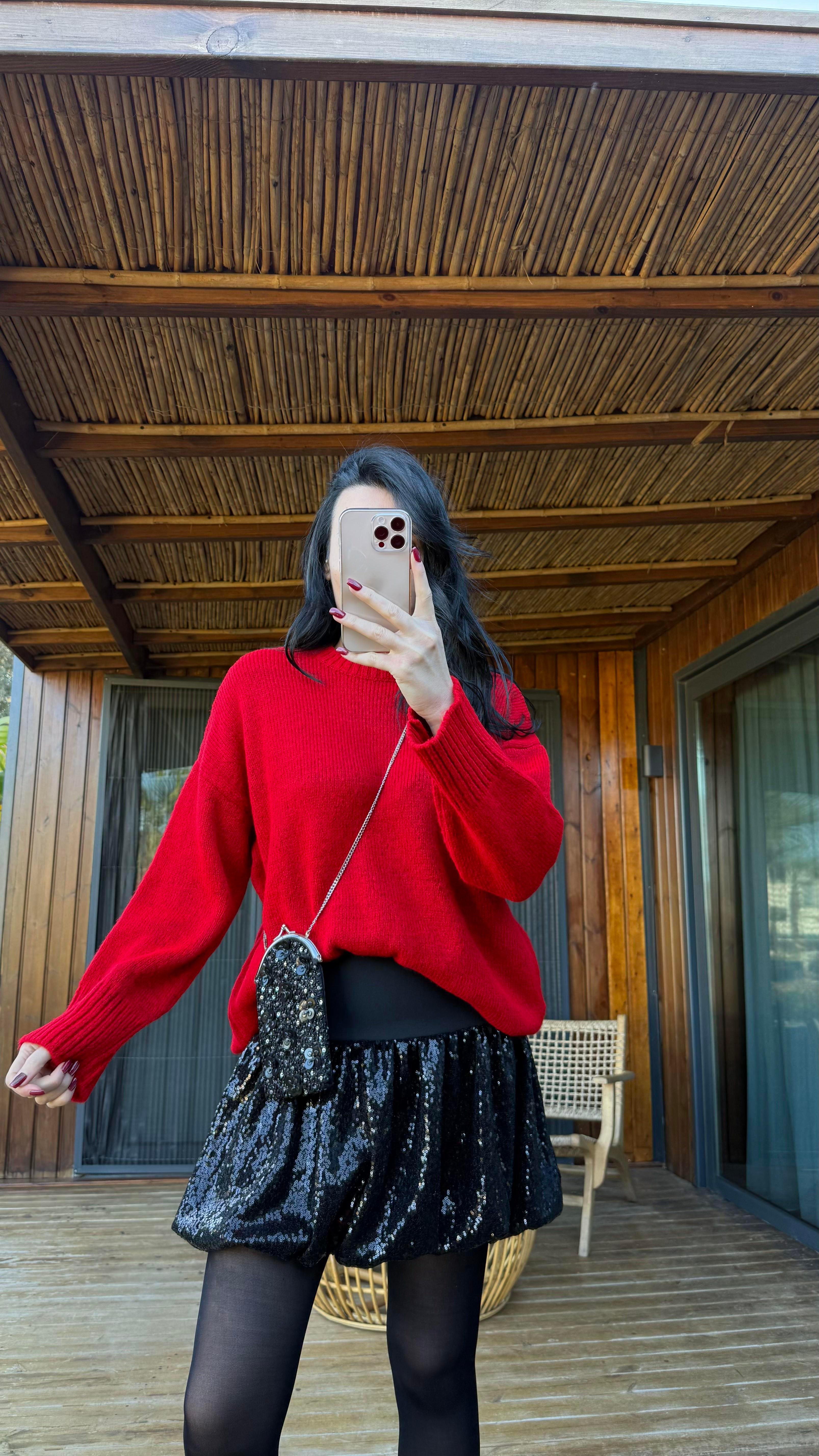 Siyah Pullu Balon Etek