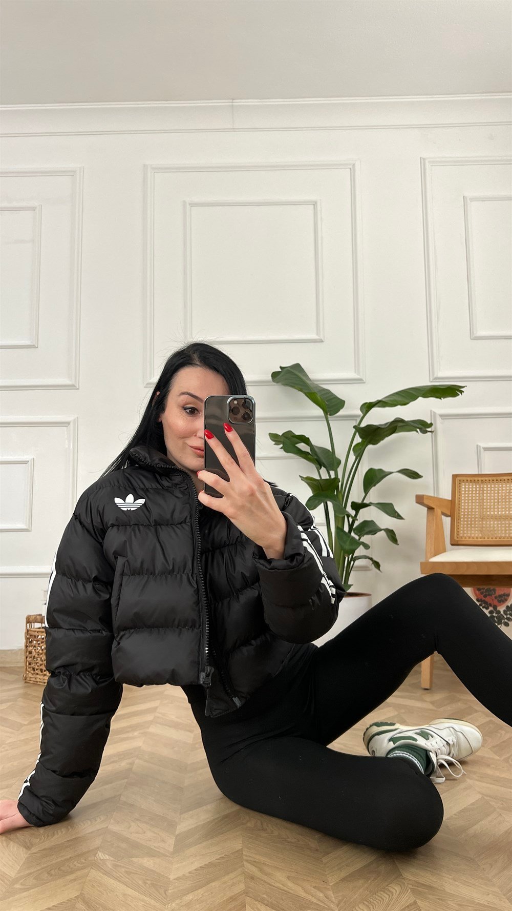 Siyah Şişme Mont