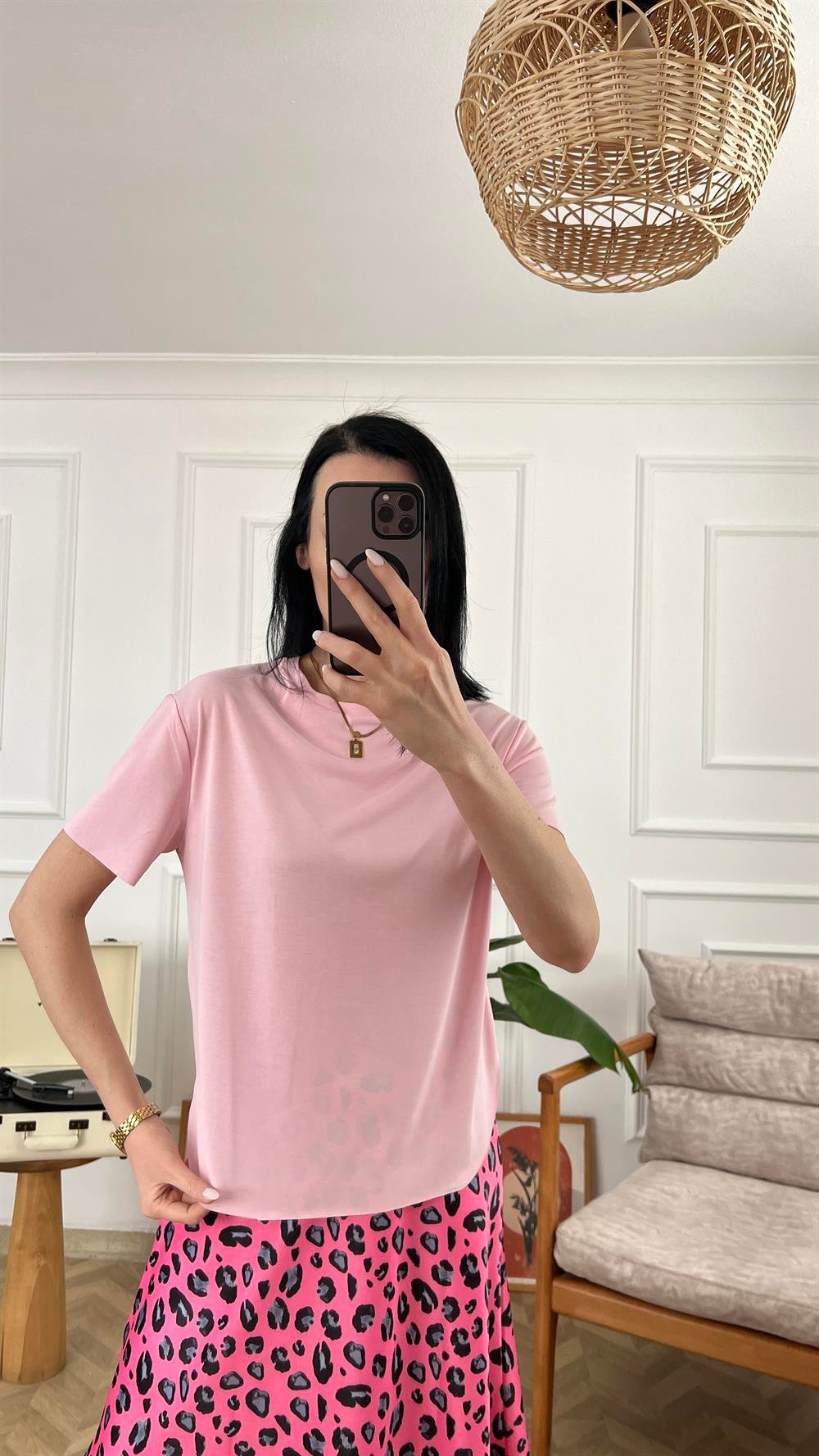 Toz Pembe Dokulu Tshirt