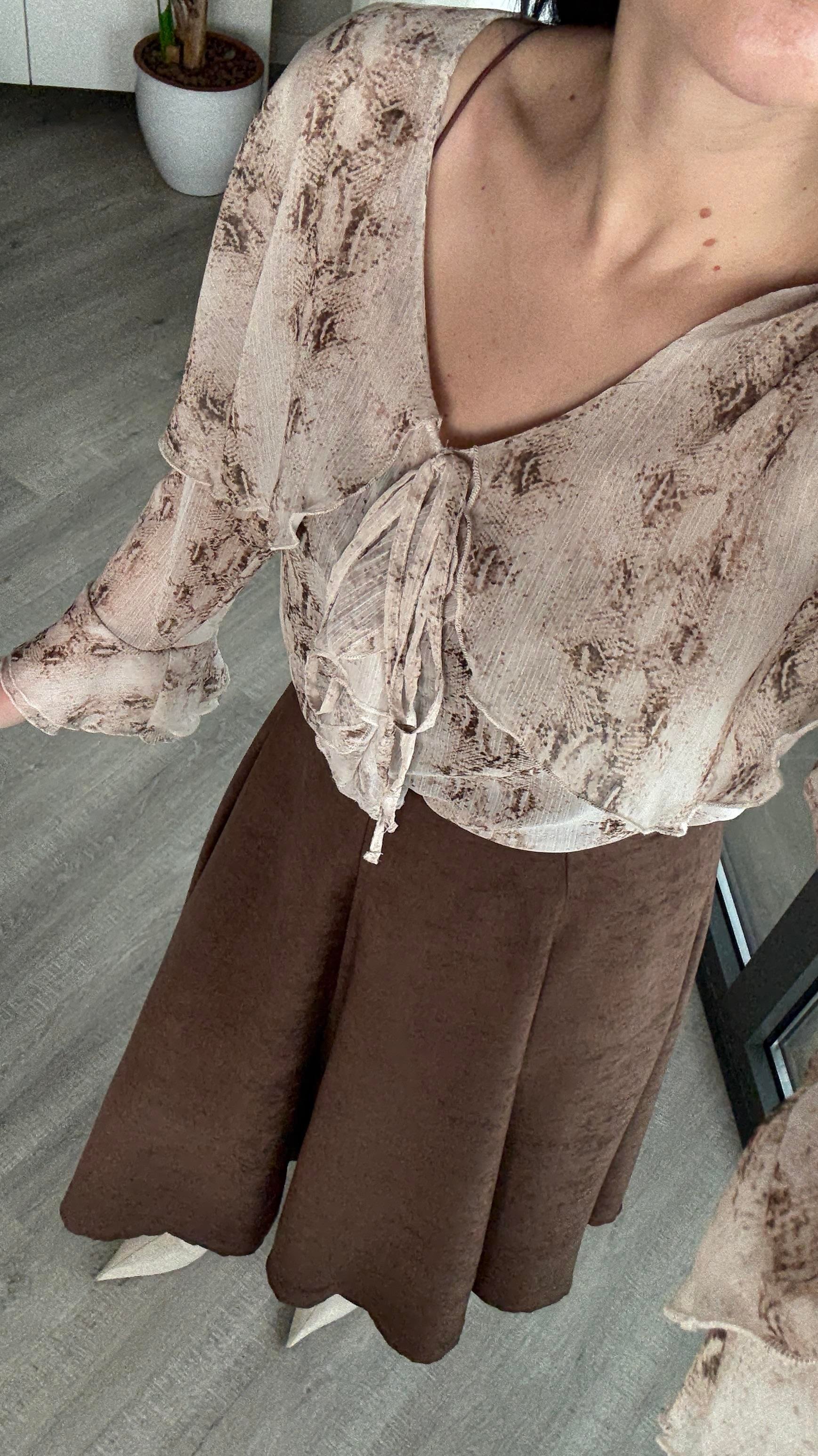 Volanlı Şifon Bluz