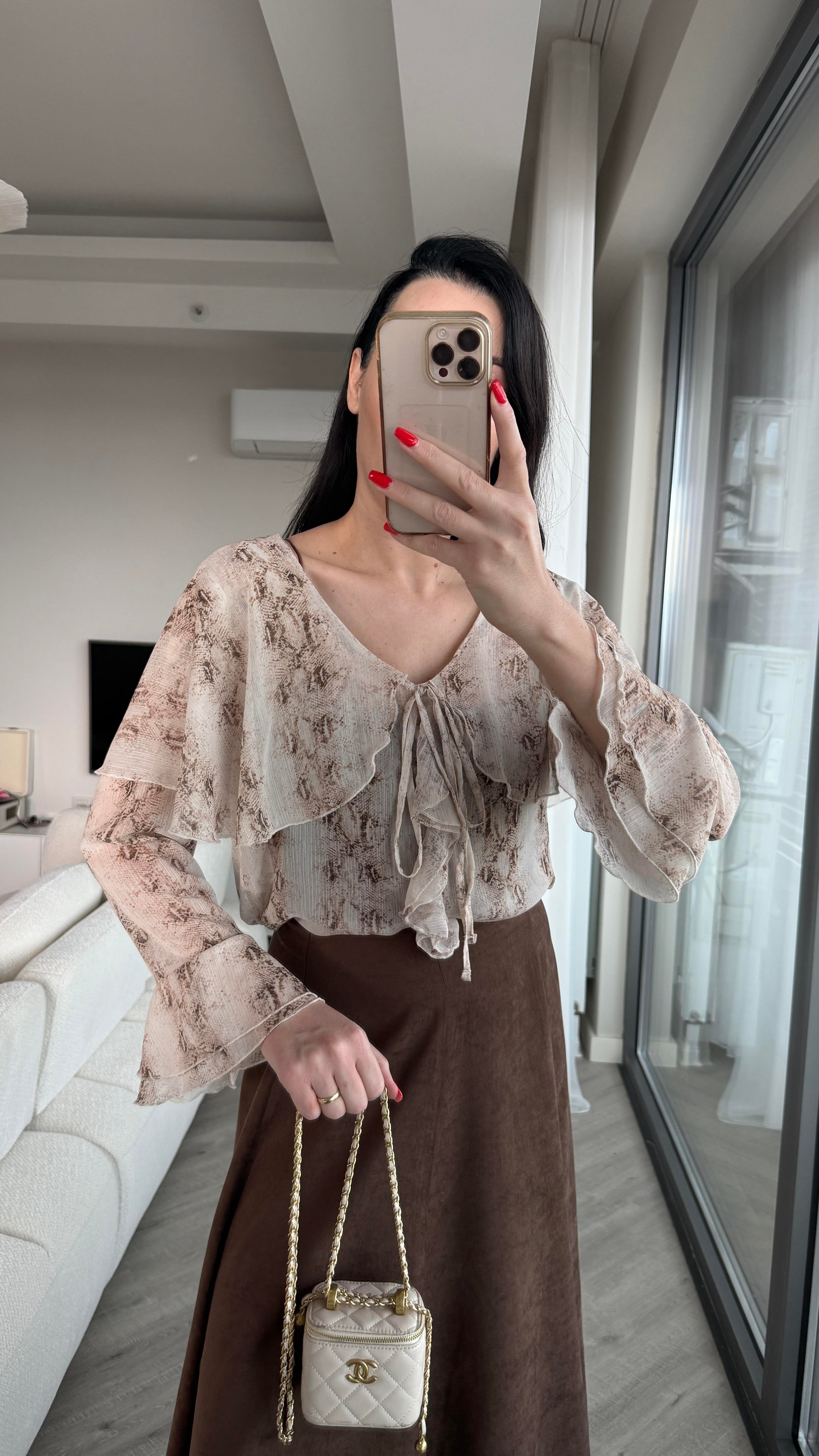 Volanlı Şifon Bluz