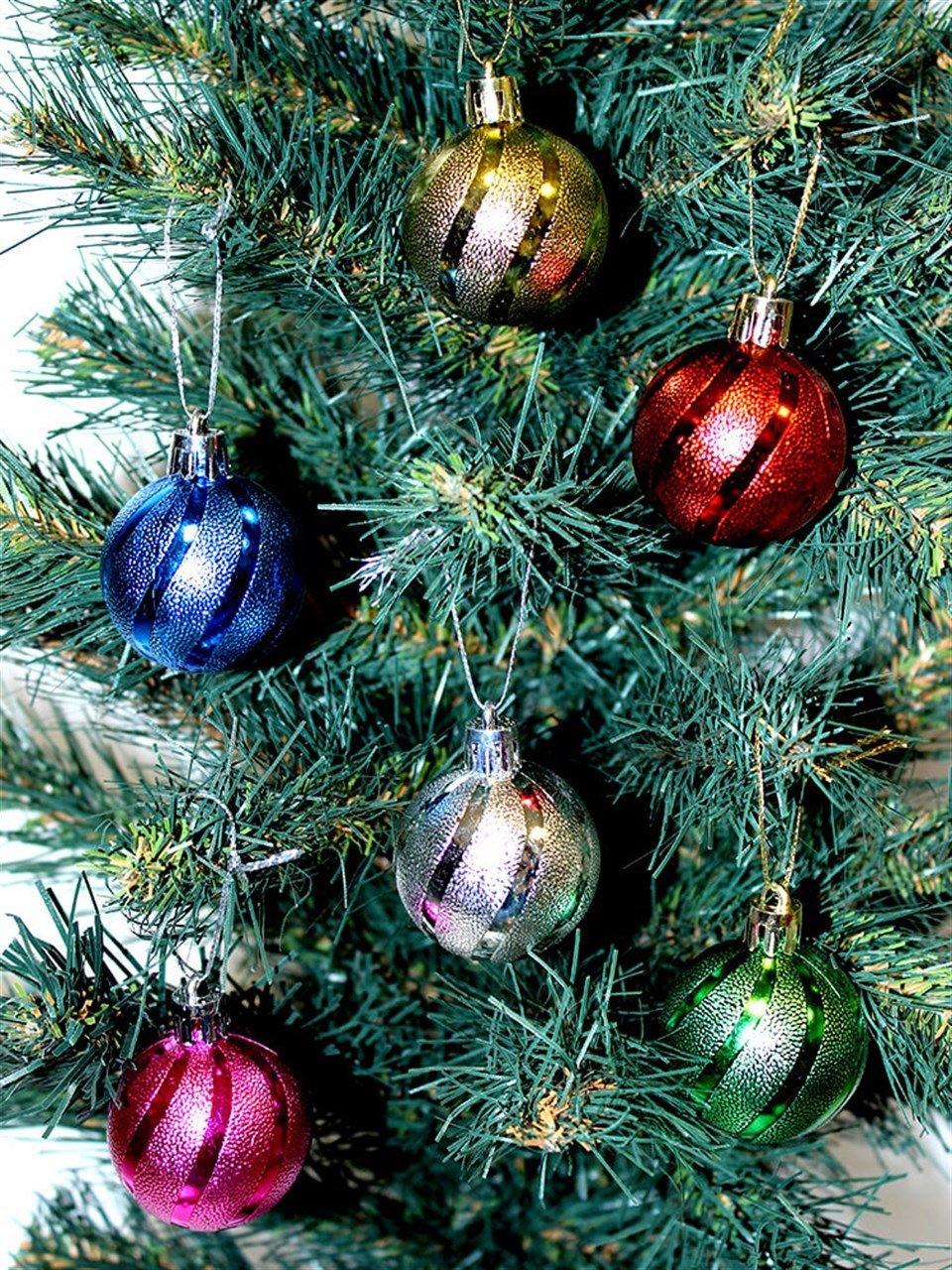 Çam Ağacı Süsü Renkli Dalgalı 6lı 4cm