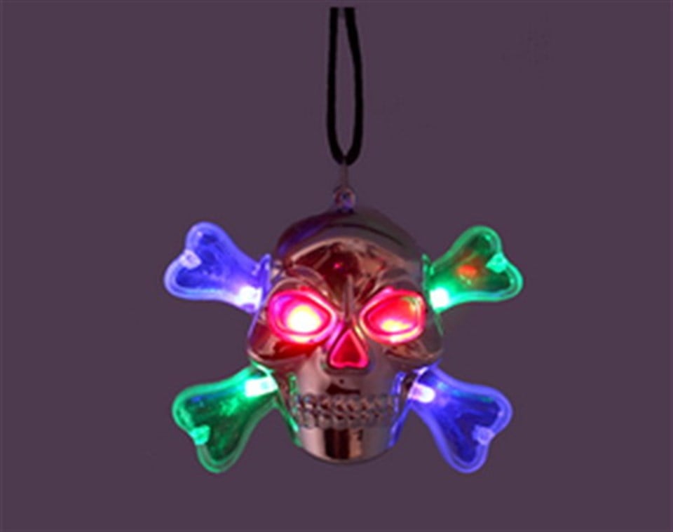 Işıklı İskelet Kolye