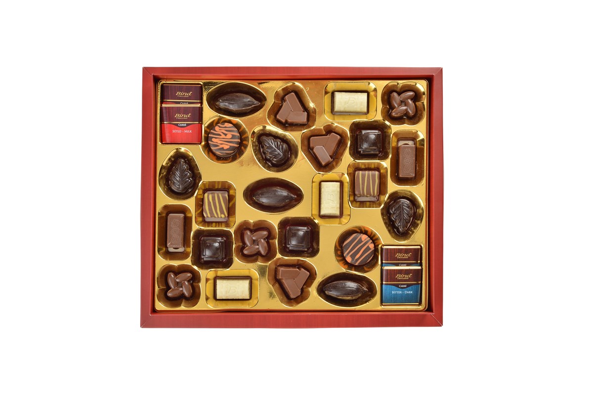 Kırmızı Kavisli Kutu Çikolata 320 Gr