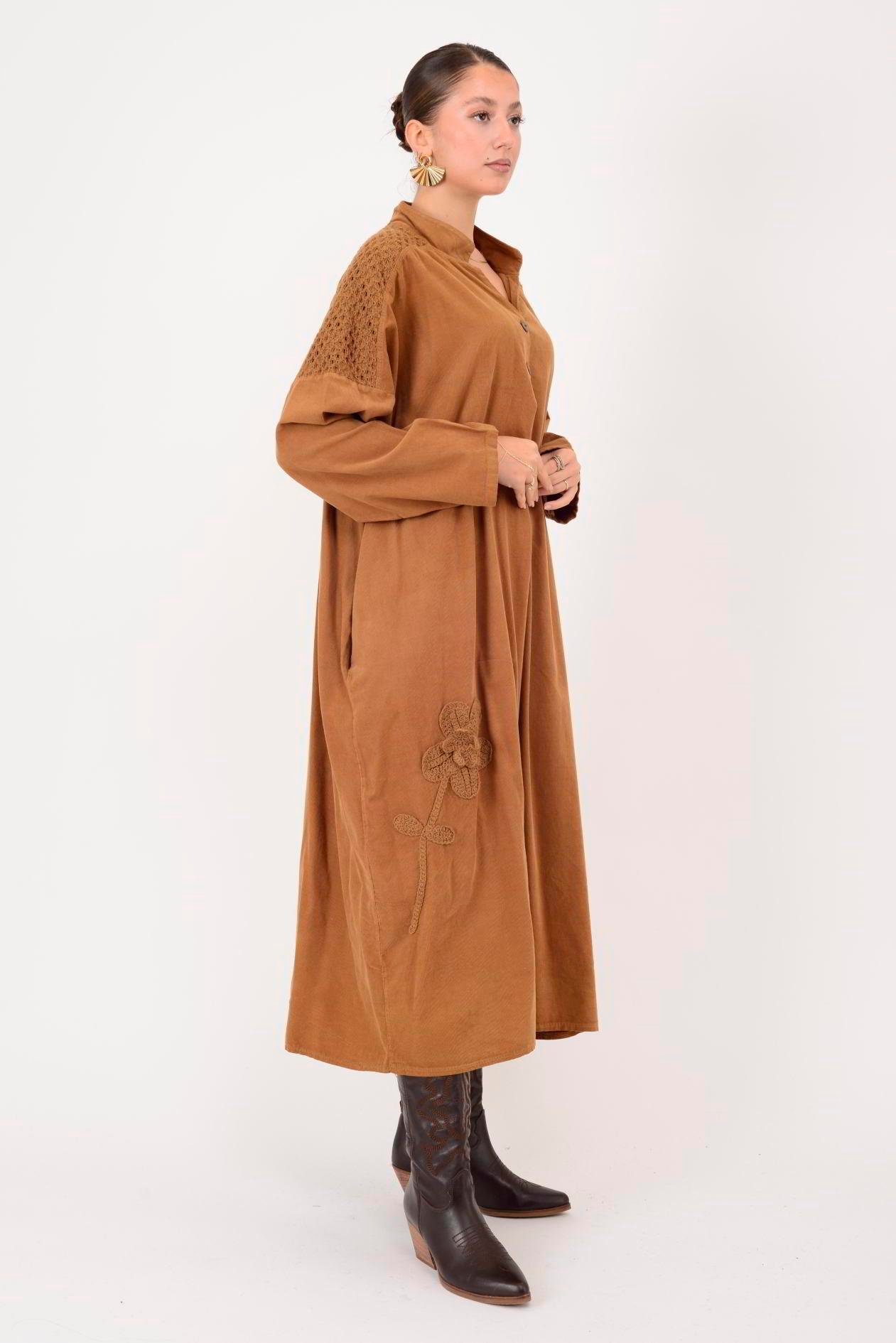 11383 LOVA ÇİÇEK KABARTMALI FİSTO DETAYLI FİTİLLİ KADİFE ELBİSE