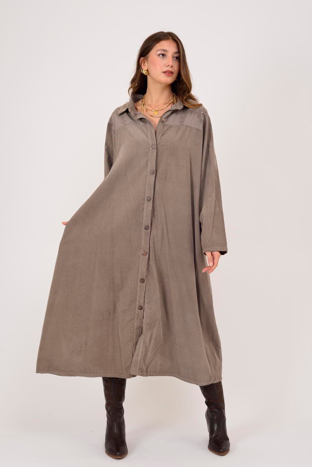 11429 LOVA ÇİÇEK KABARTMALI PUL DETAYLI FİTİLLİ KADİFE ELBİSE