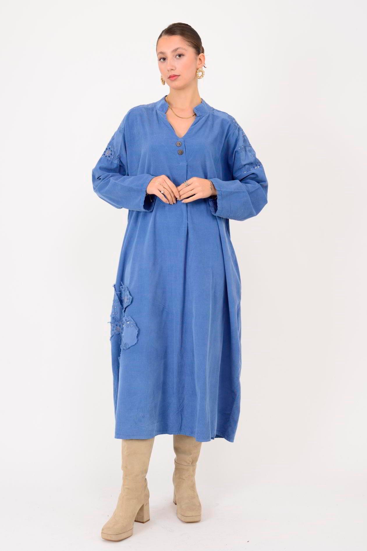 11444 LOVA ÇİÇEK KABARTMALI PUL DETAYLI FİTİLLİ KADİFE ELBİSE