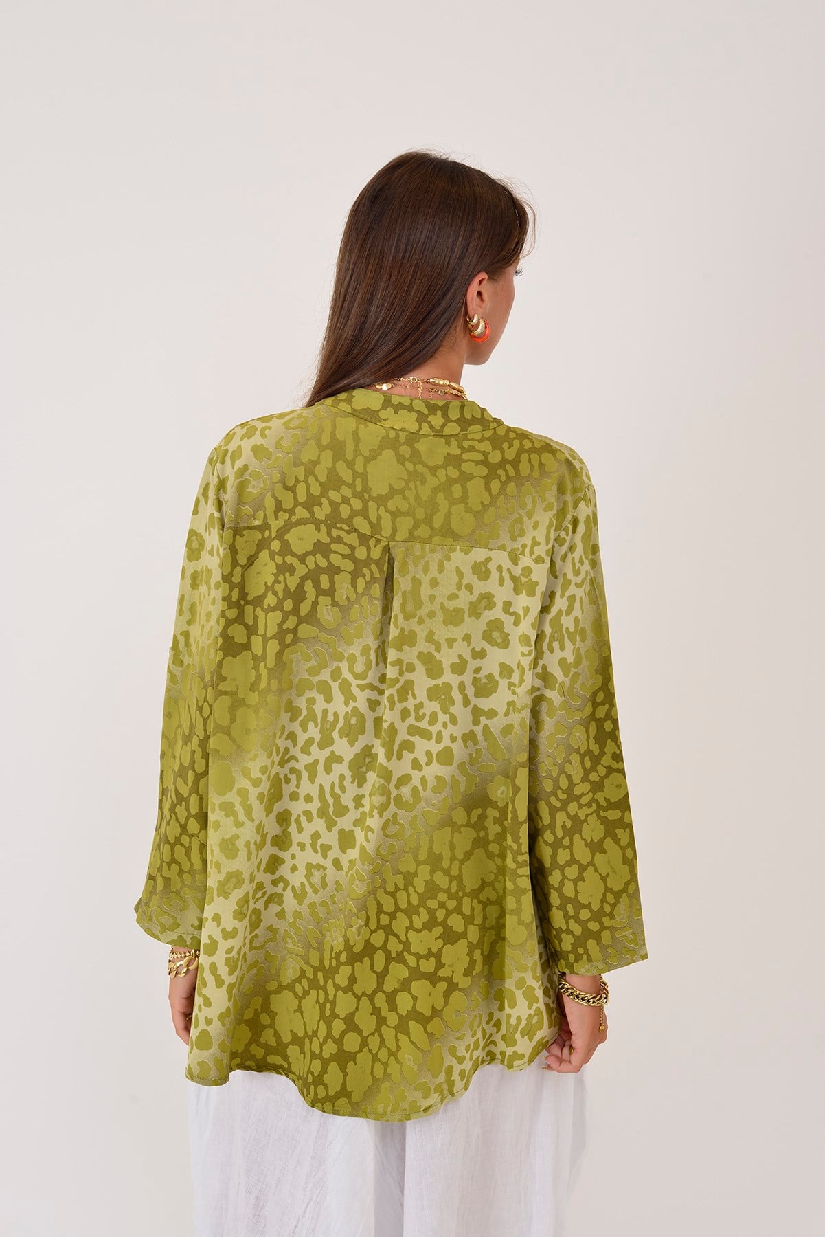 15451-16 PAYET DETAYLI LEOPAR DESEN GÖMLEK