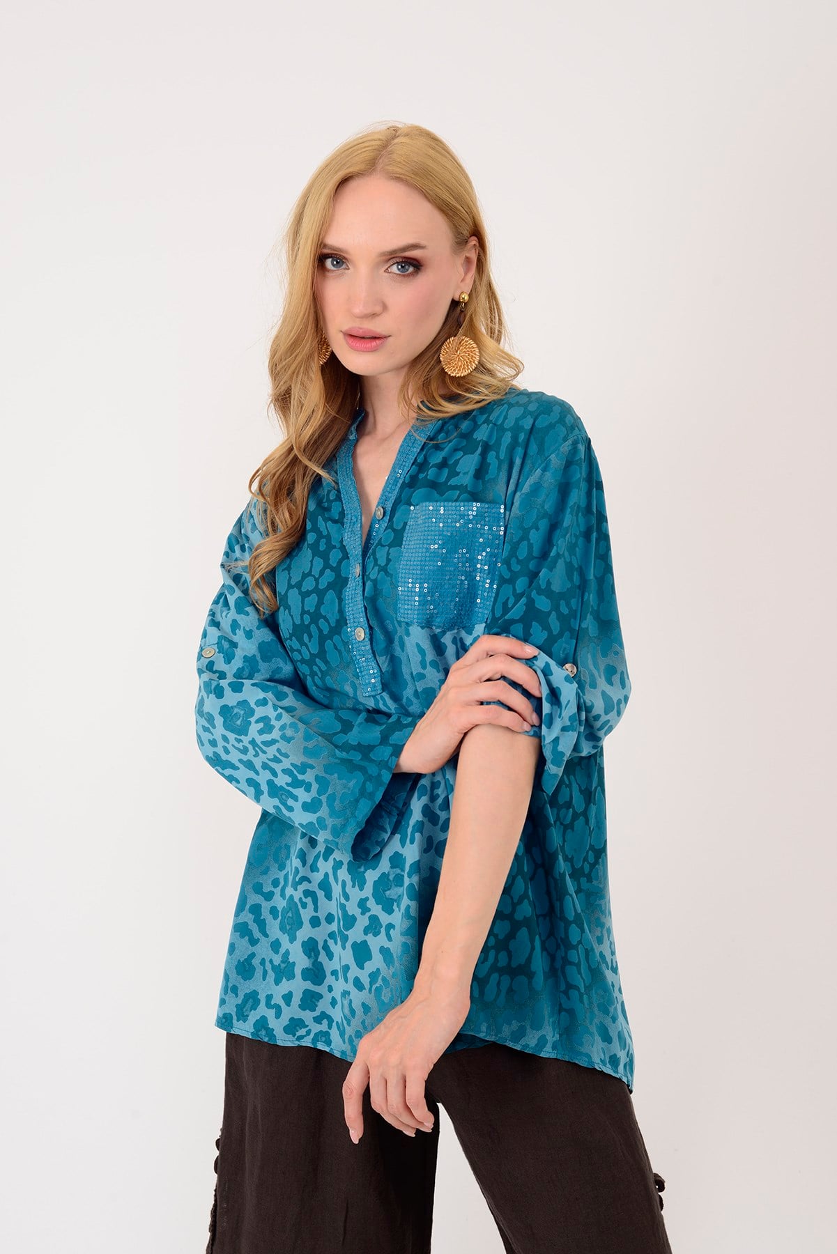 15451-16 PAYET DETAYLI LEOPAR DESEN GÖMLEK