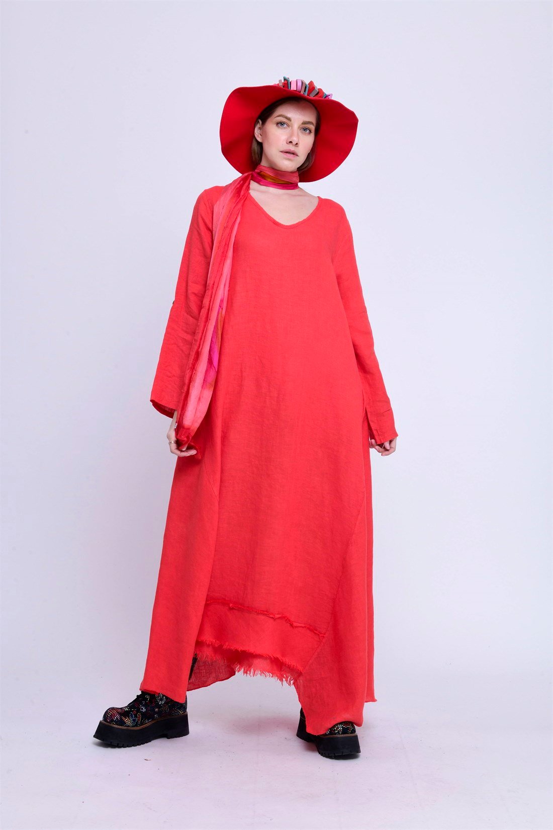 1602 LADYME KETEN ELBİSE