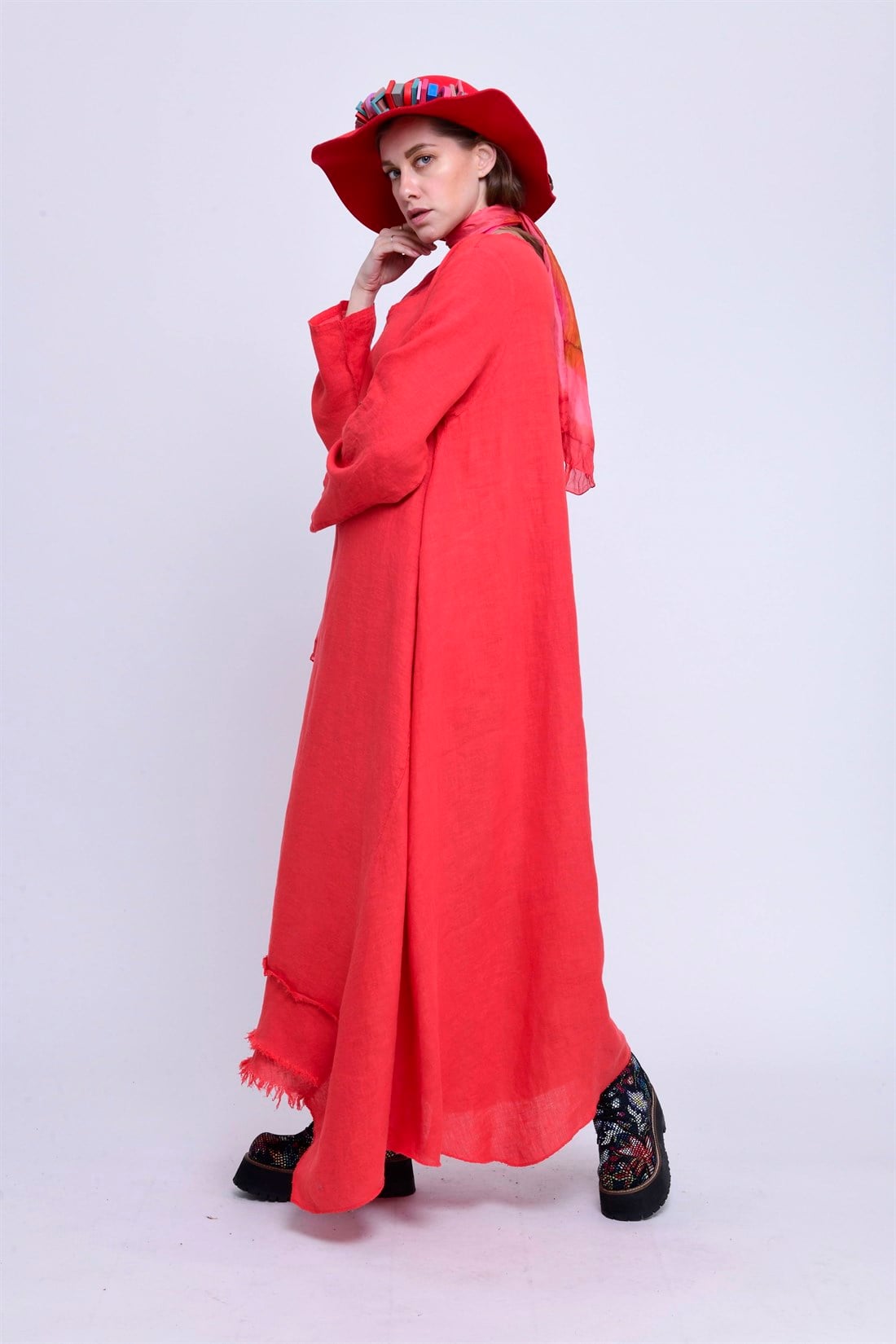 1602 LADYME KETEN ELBİSE