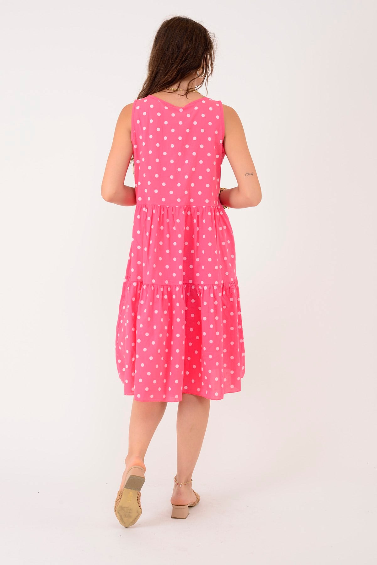 16578 MINNIE PUANTİYE DESEN VOLANLI KOLSUZ KISA ELBİSE
