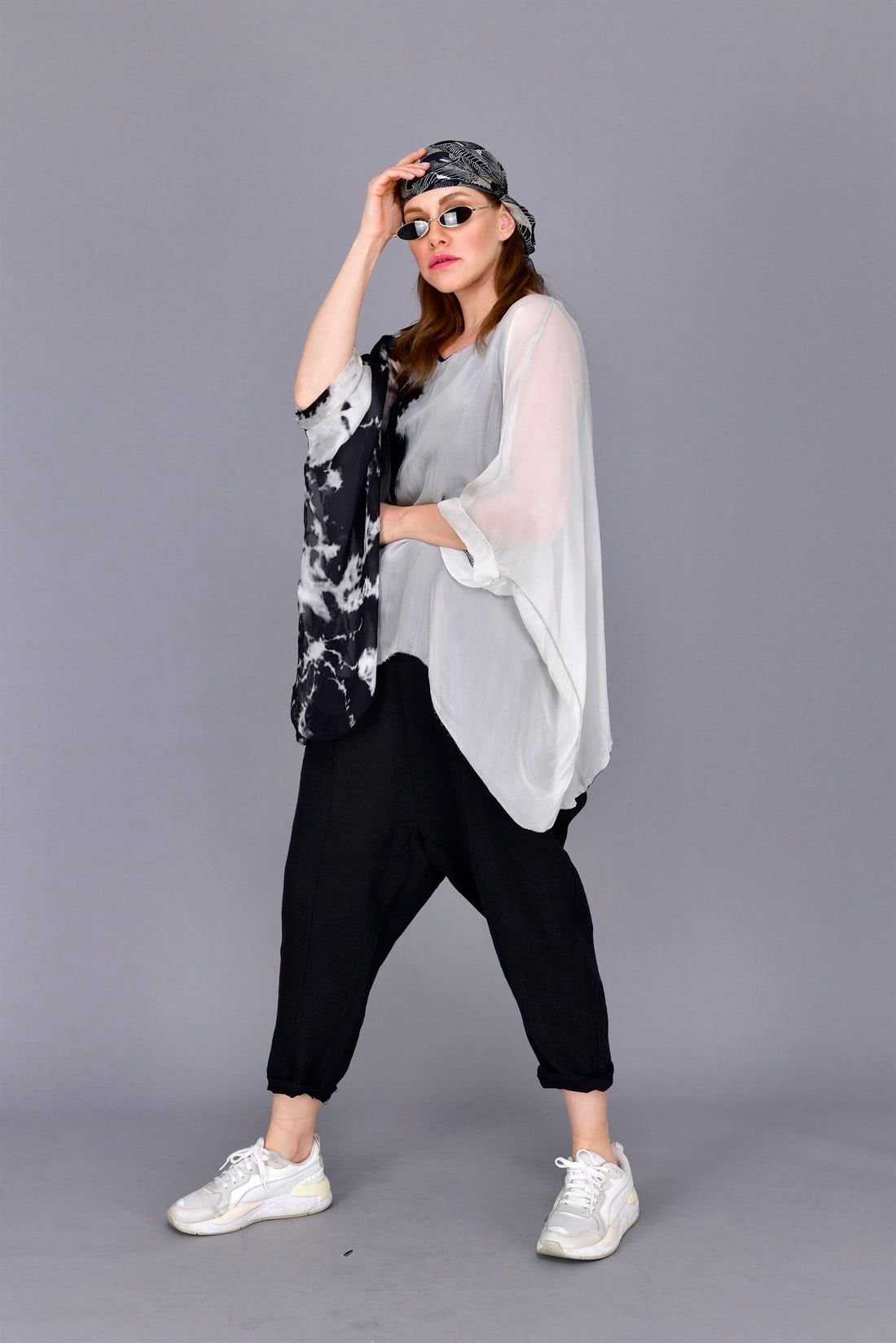 1688 CRUELLA BATİK DESEN İPEK BLUZ