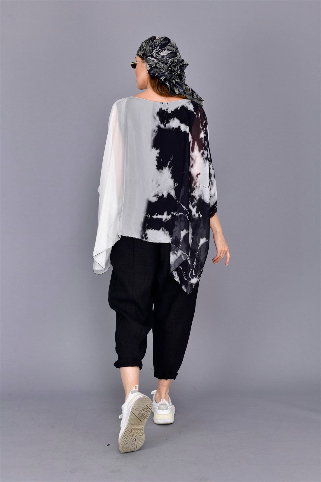 1688 CRUELLA BATİK DESEN İPEK BLUZ