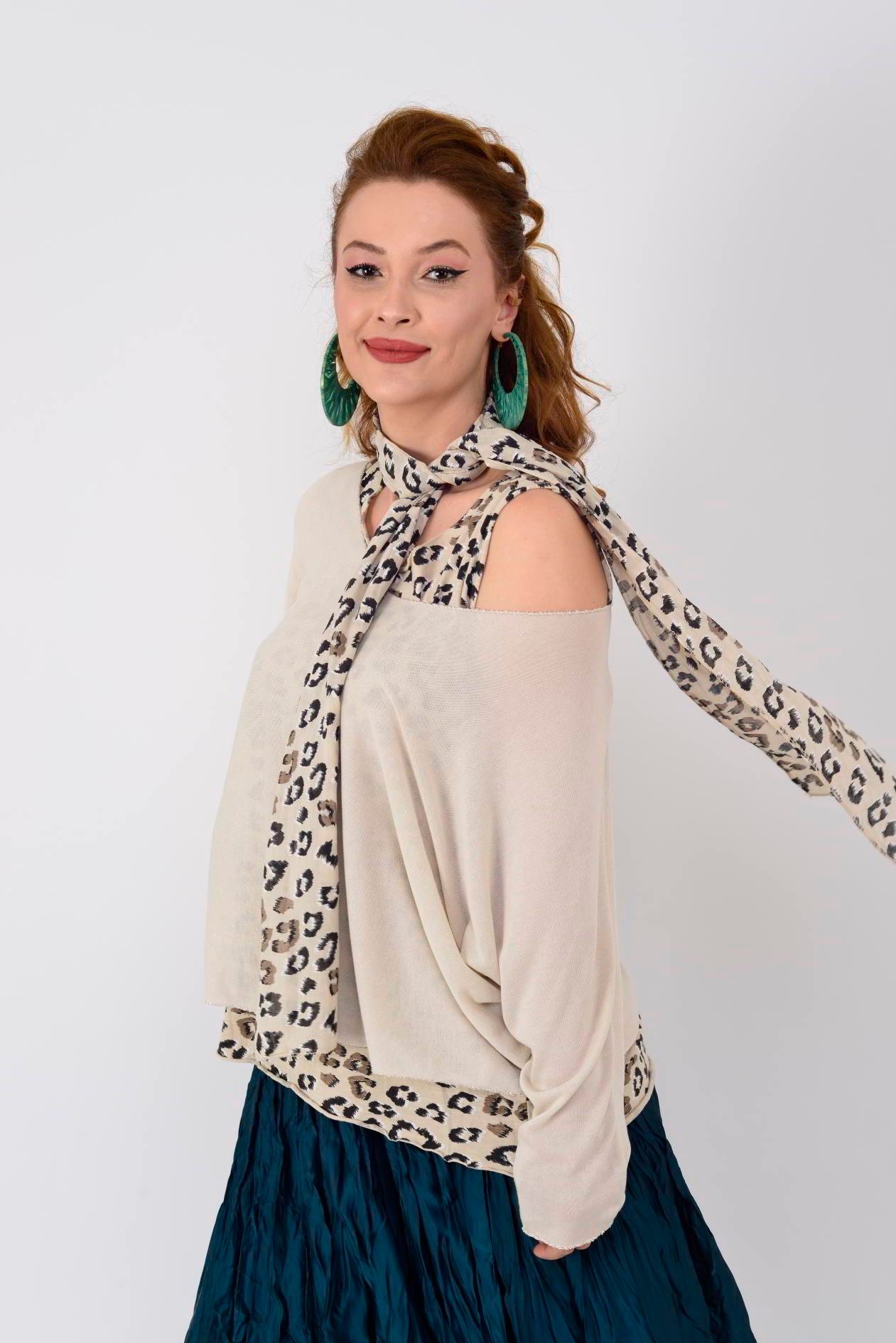19005 FULAR DETAYLI LEOPAR DESEN İNCE TRİKO BLUZ