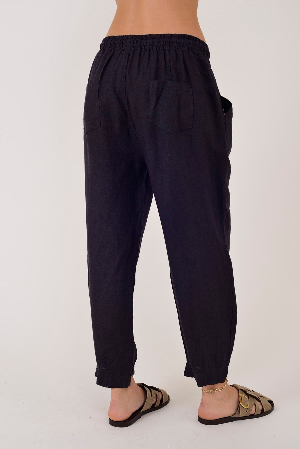 20836 PAÇASI LASTİK DETAYLI JOGGER KETEN PANTOLON