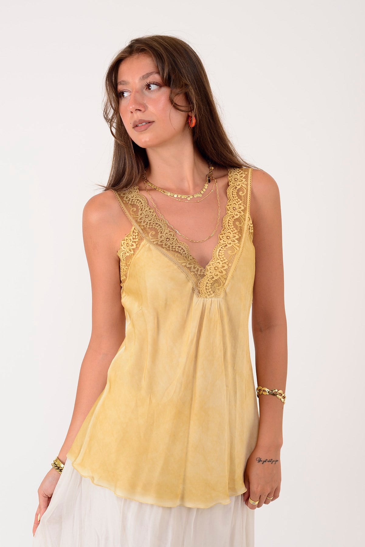 21336 KALIN ASKILI DANTELLİ SATEN BLUZ