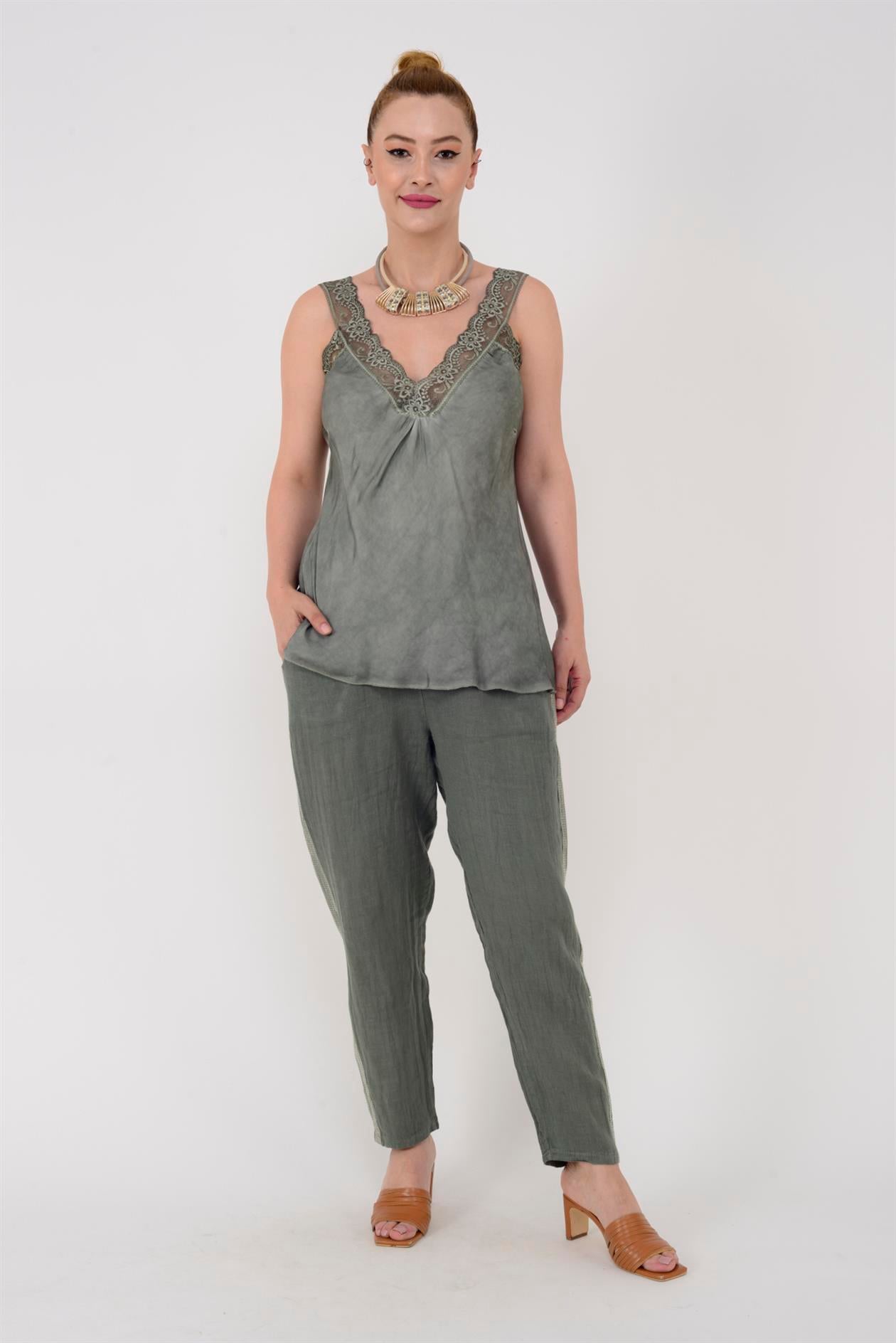 21336 V YAKA ASKILI DANTELLİ BLUZ
