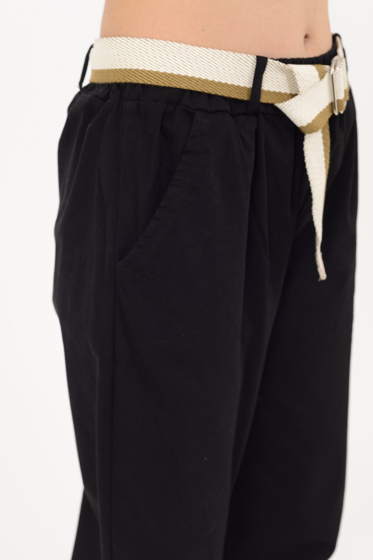 242979 KEMER DETAYLI GABARDİN PANTOLON