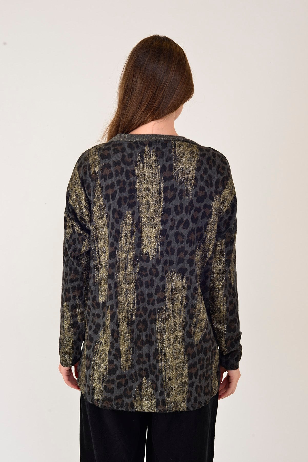 25192 LEOPAR DESEN SİMLİ TRİKO BLUZ