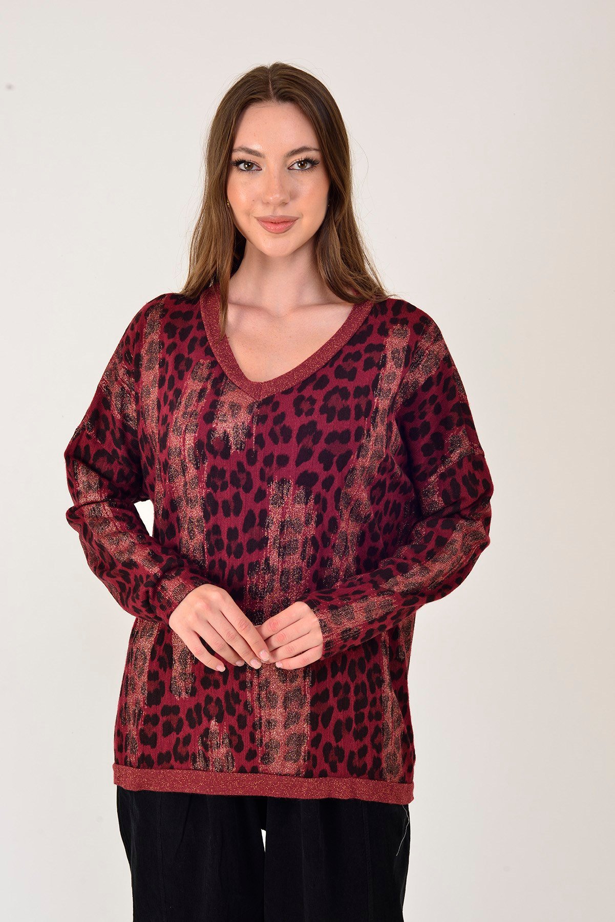 25192 LEOPAR DESEN SİMLİ TRİKO BLUZ
