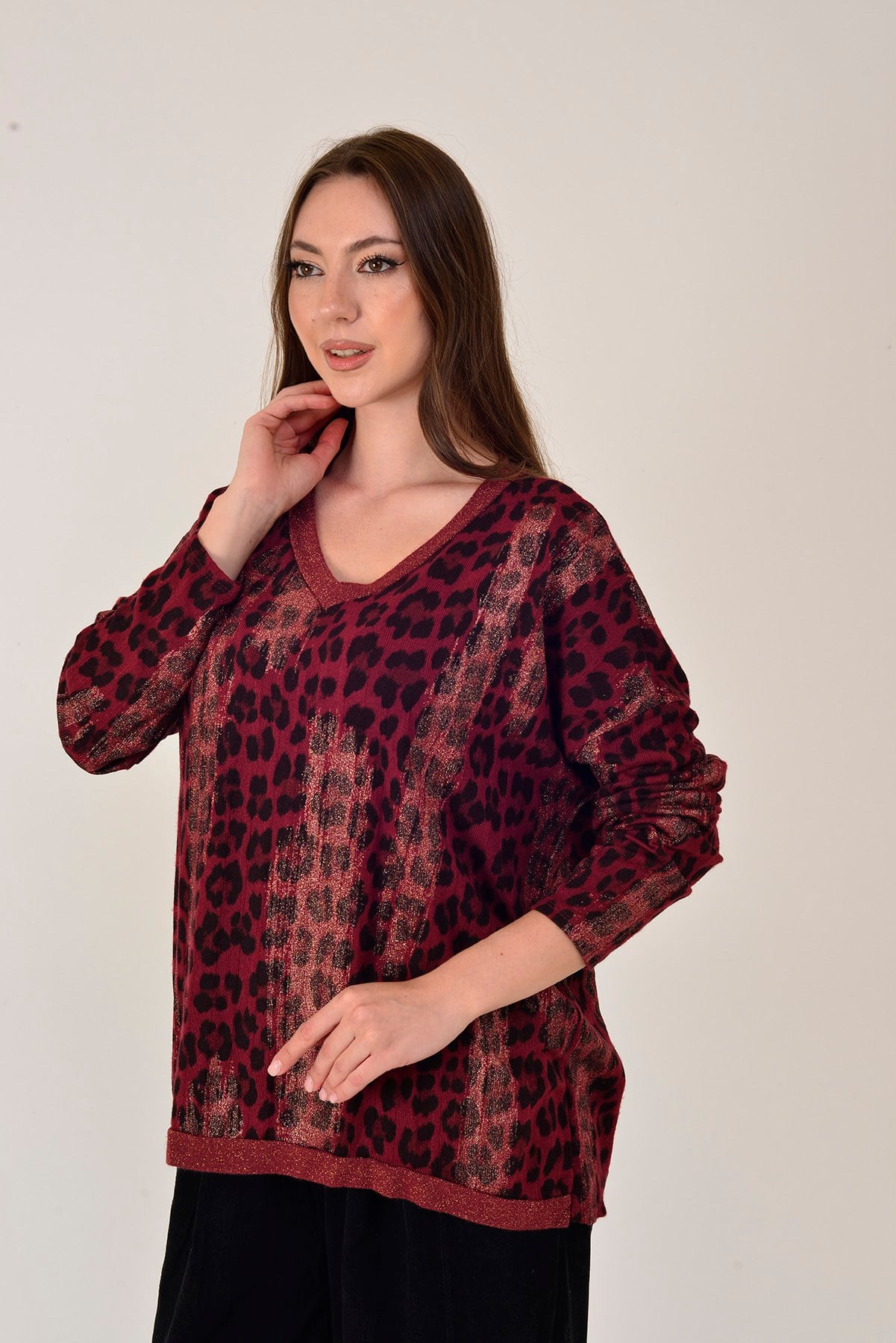 25192 LEOPAR DESEN SİMLİ TRİKO BLUZ