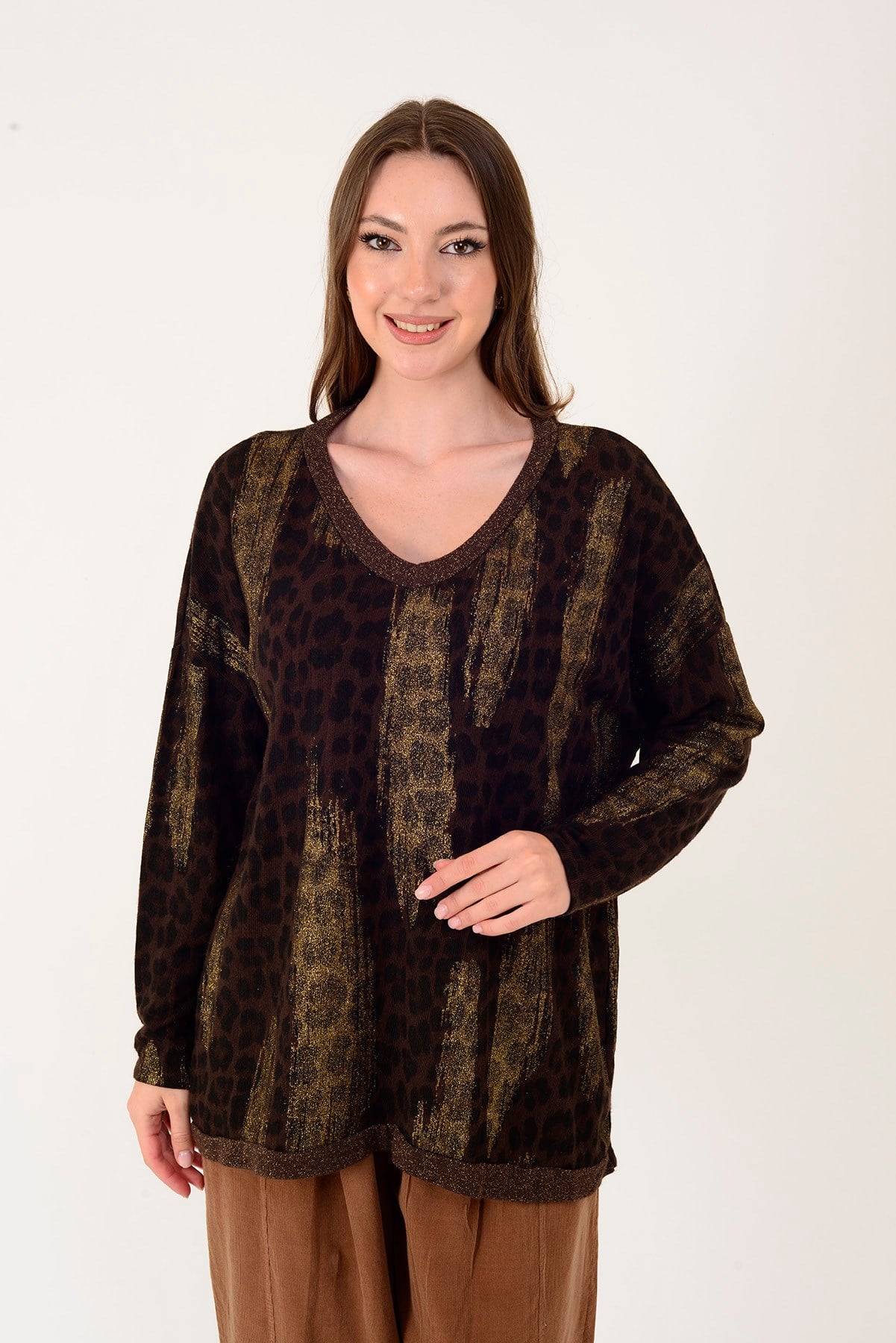 25192 LEOPAR DESEN SİMLİ TRİKO BLUZ