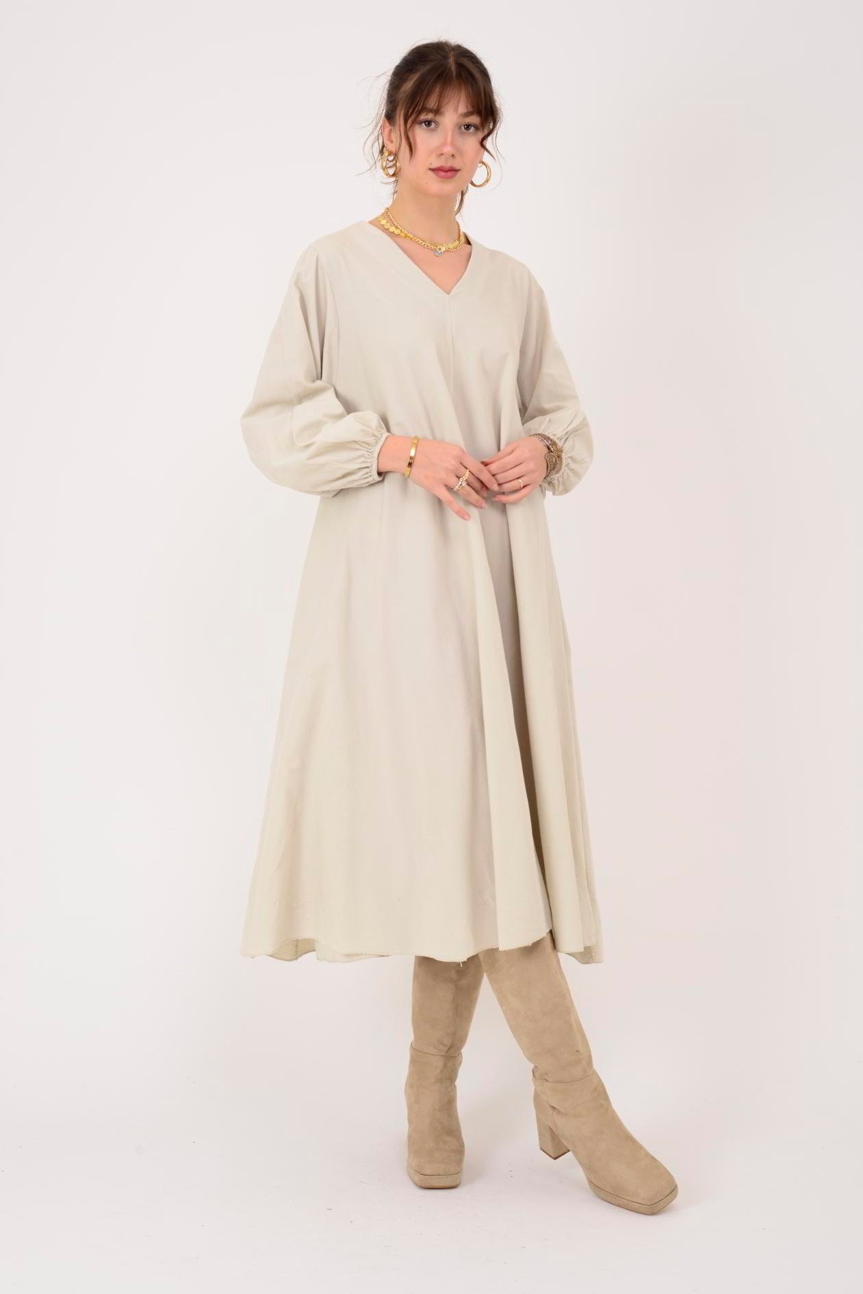 2752 LOVA BALON KOL DETAYLI V YAKA KADİFE ELBİSE