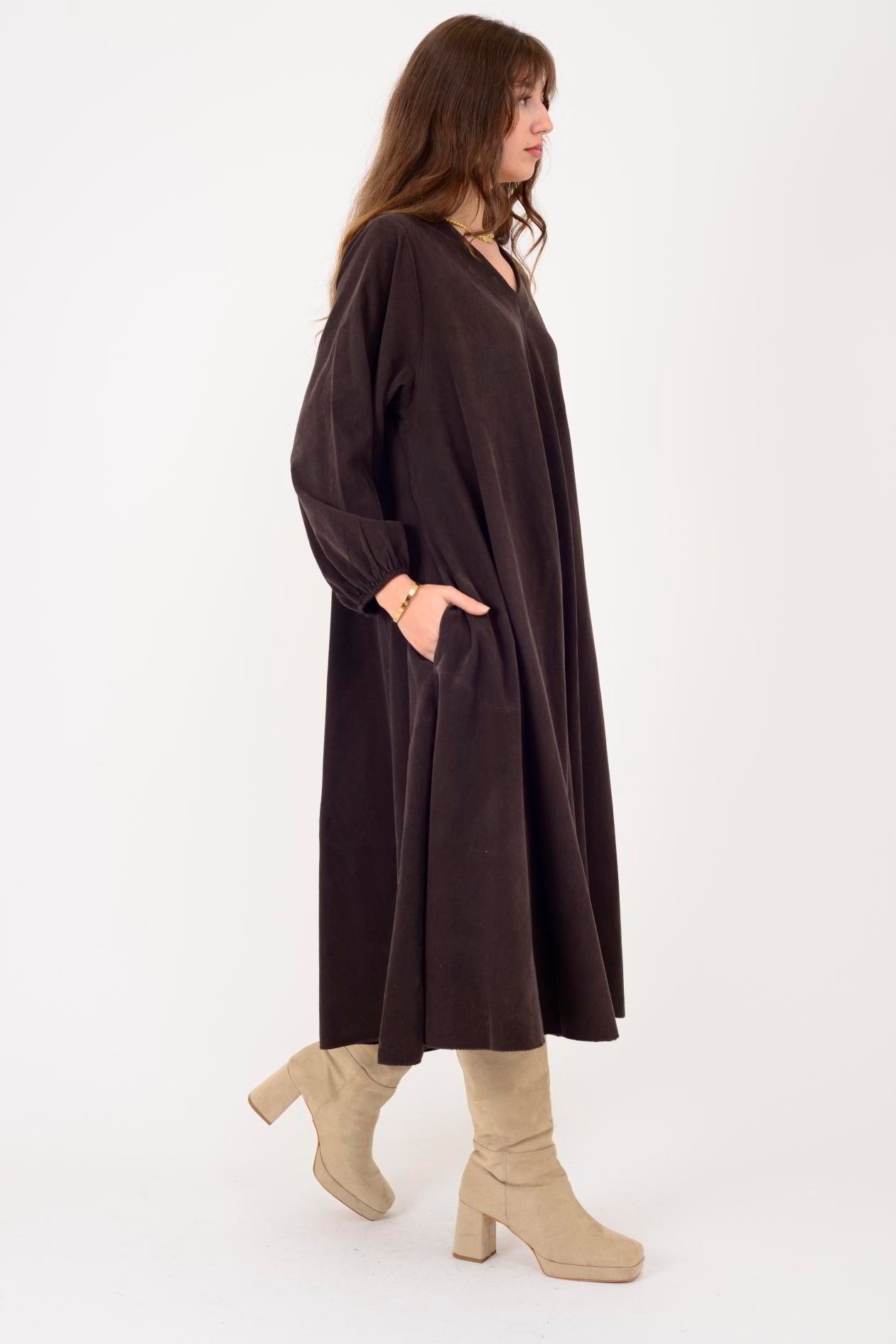 2752 LOVA BALON KOL DETAYLI V YAKA KADİFE ELBİSE