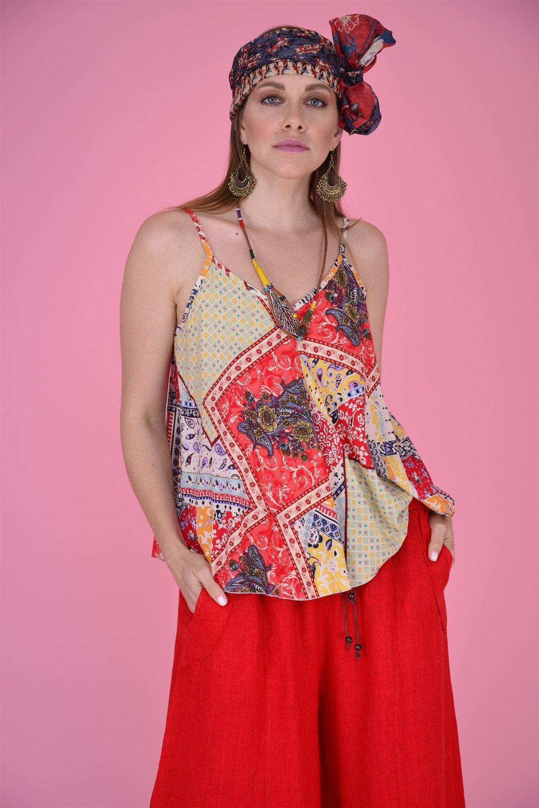 376811 ETNİK DESEN ASKILI BLUZ