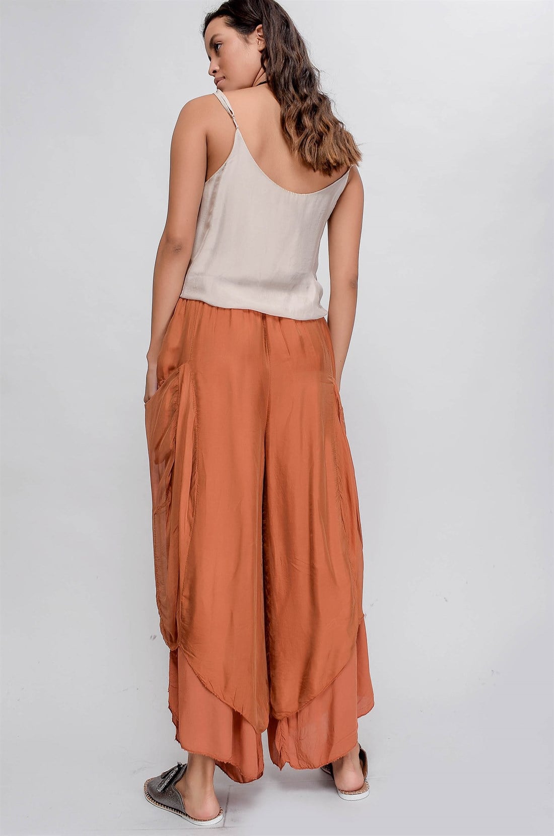 8542 DERİN CEPLİ İPEK PANTOLON