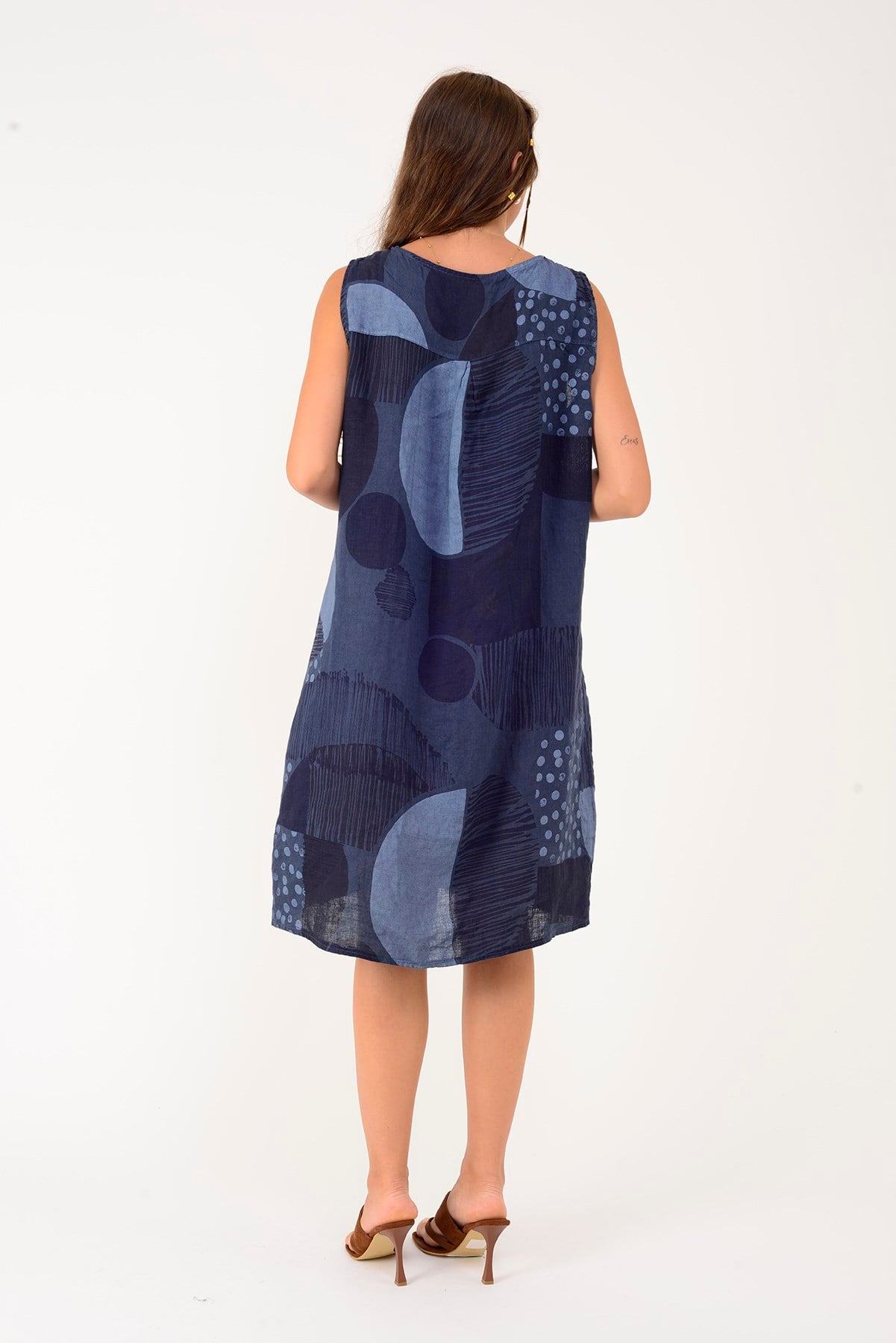 4617 PATCHWORK BENEKLİ KOLSUZ KISA KETEN ELBİSE