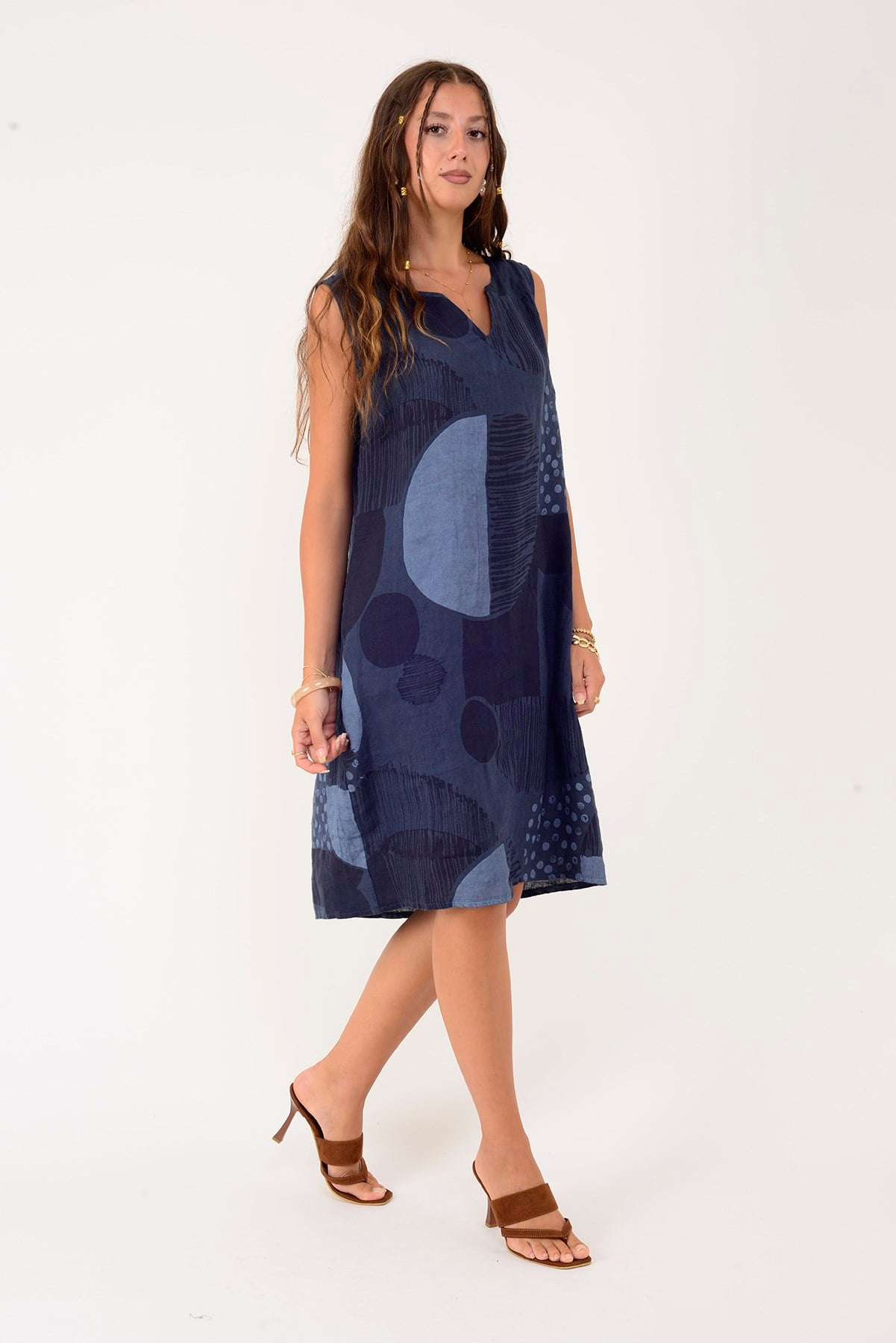 4617 PATCHWORK BENEKLİ KOLSUZ KISA KETEN ELBİSE