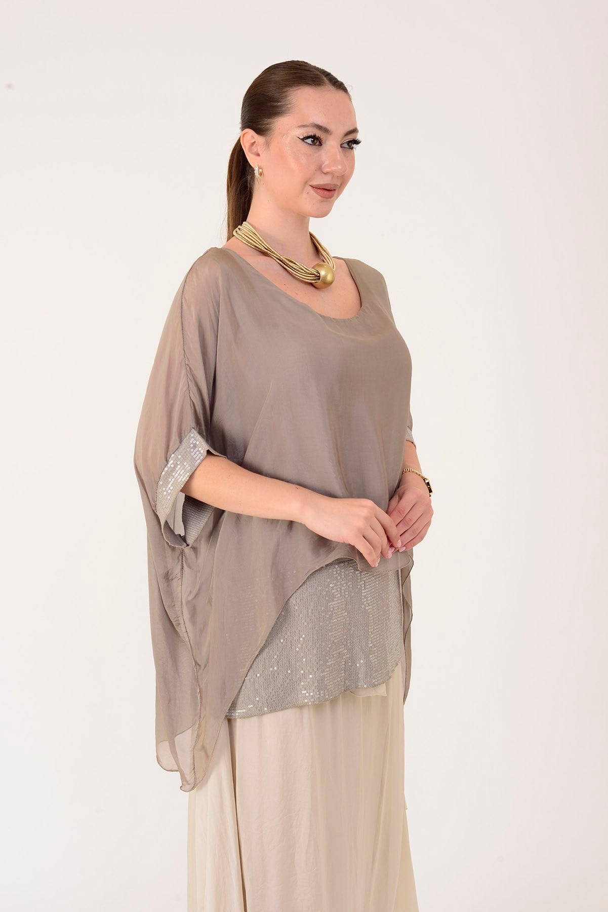 5835 PAYET DETAYLI İPEK BLUZ