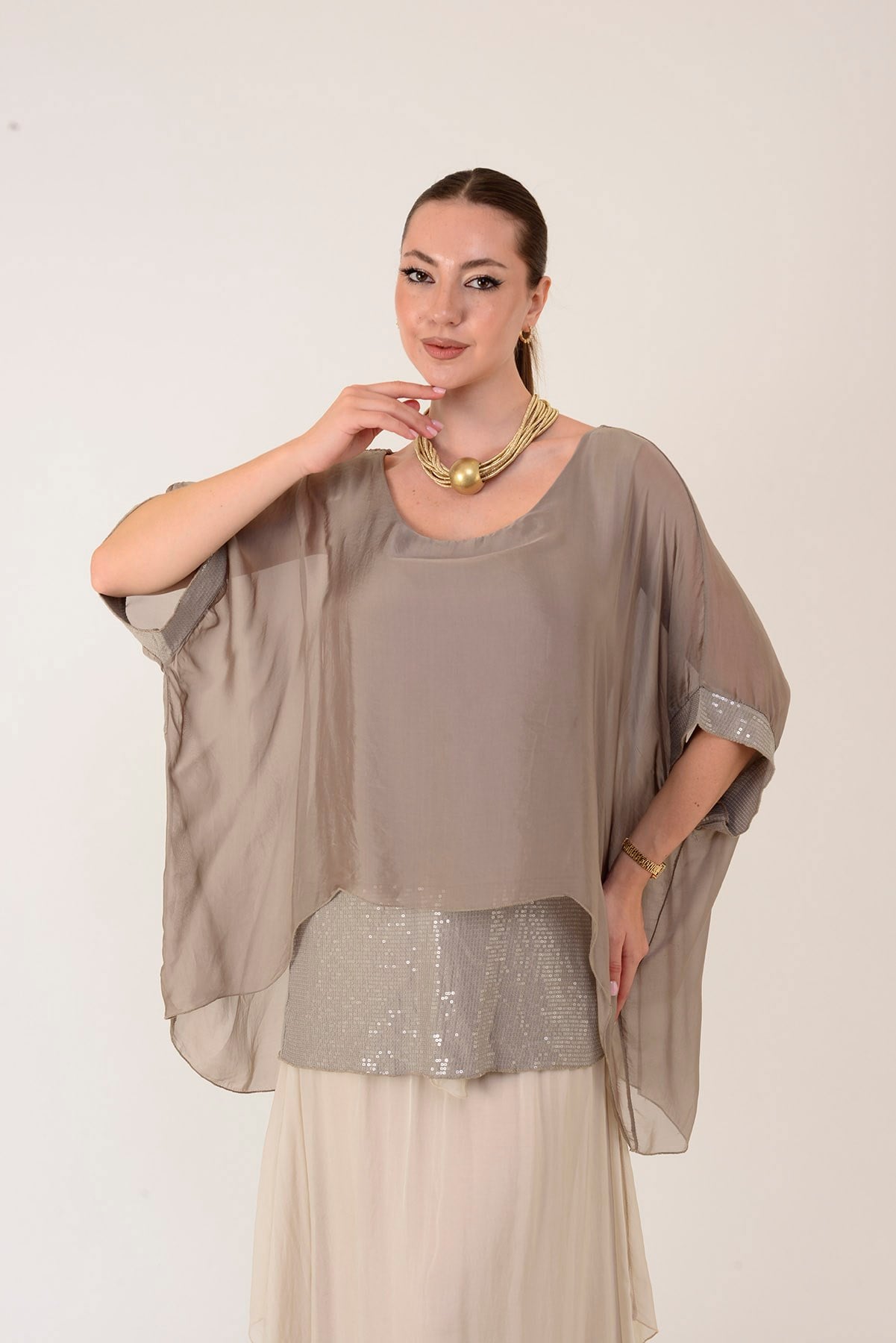 5835 PAYET DETAYLI İPEK BLUZ
