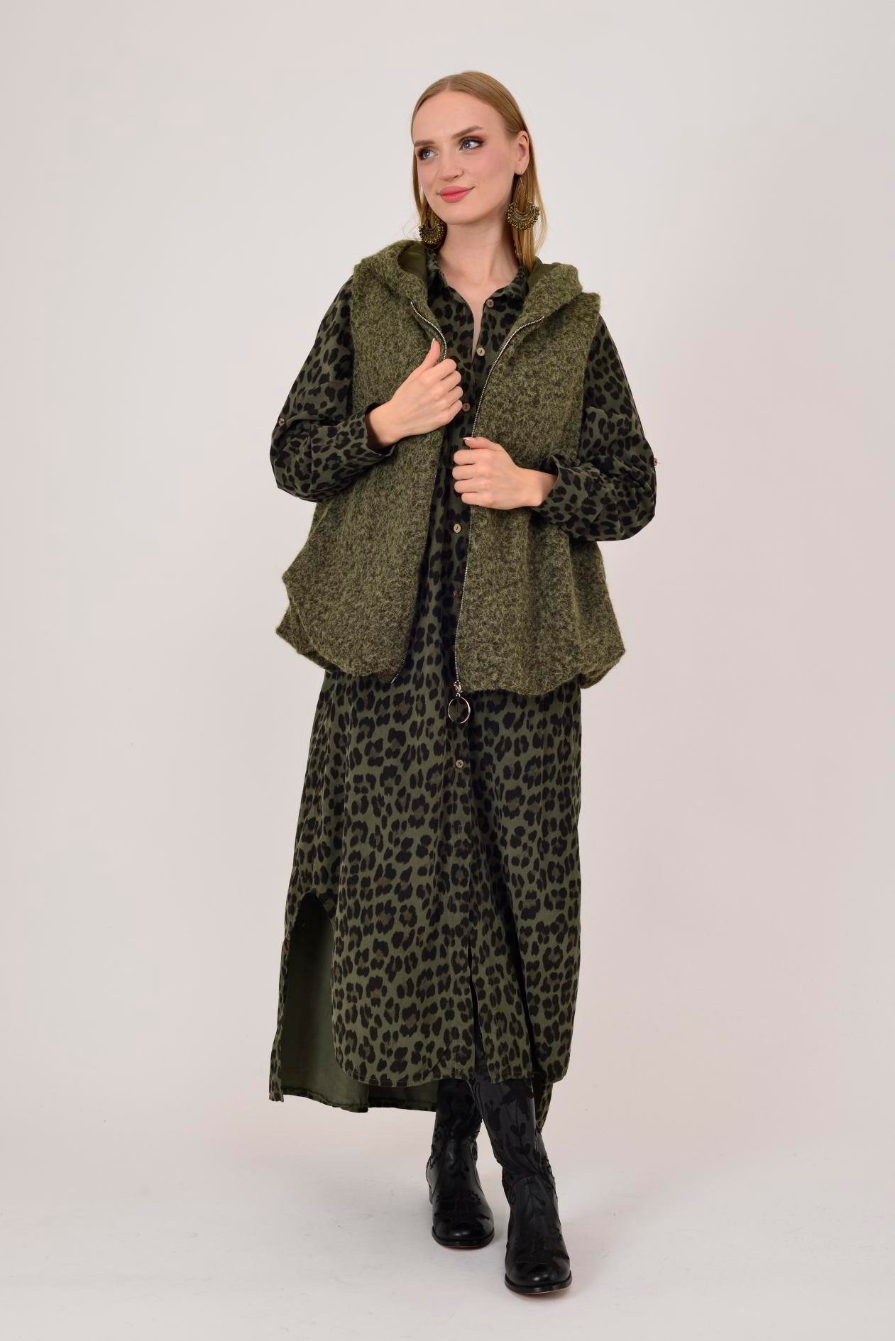 60909 KAPÜŞON DETAYLI KEÇE YELEK